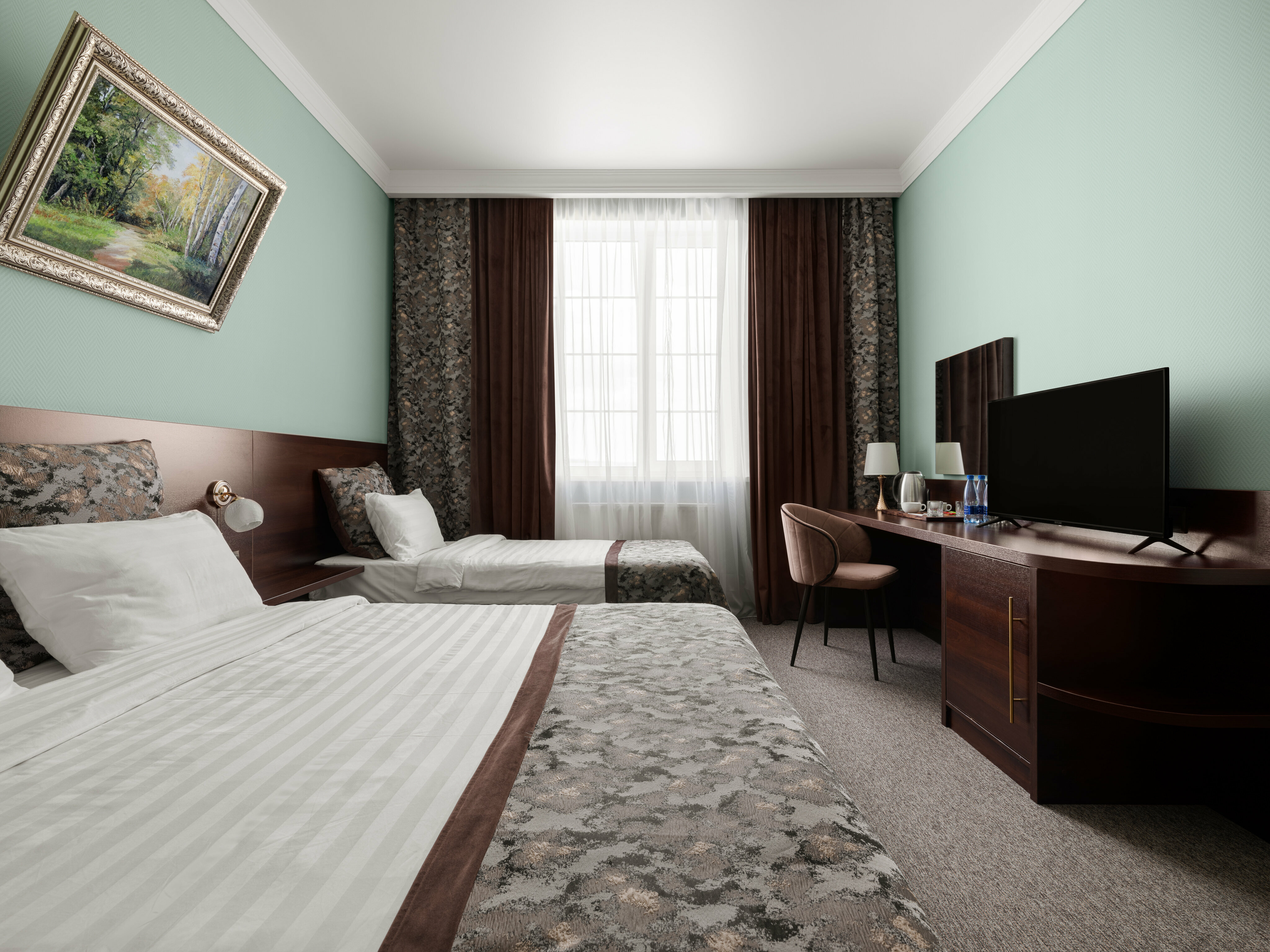 Улучшенный трехместный номер