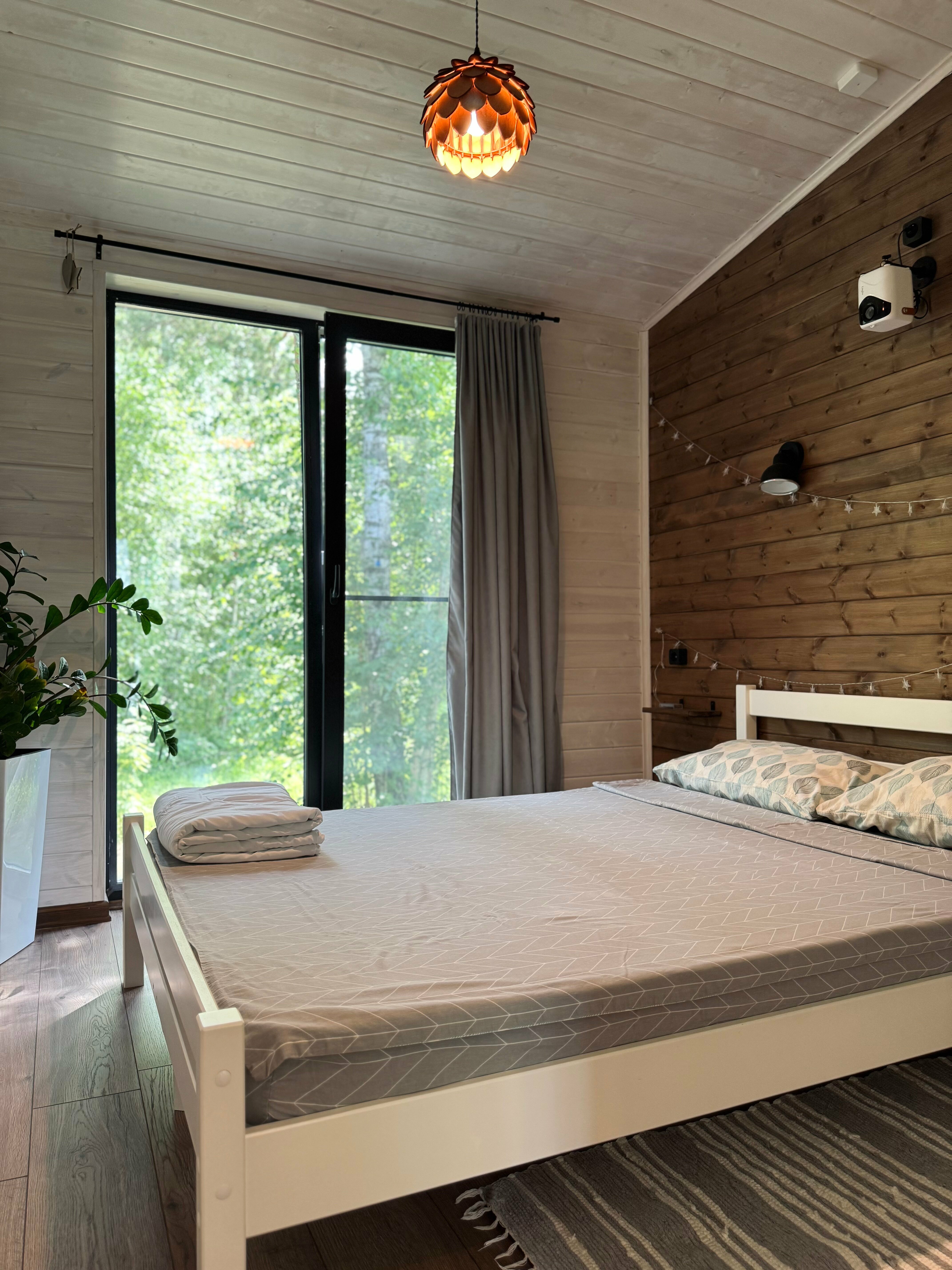 Дом с видом на лес