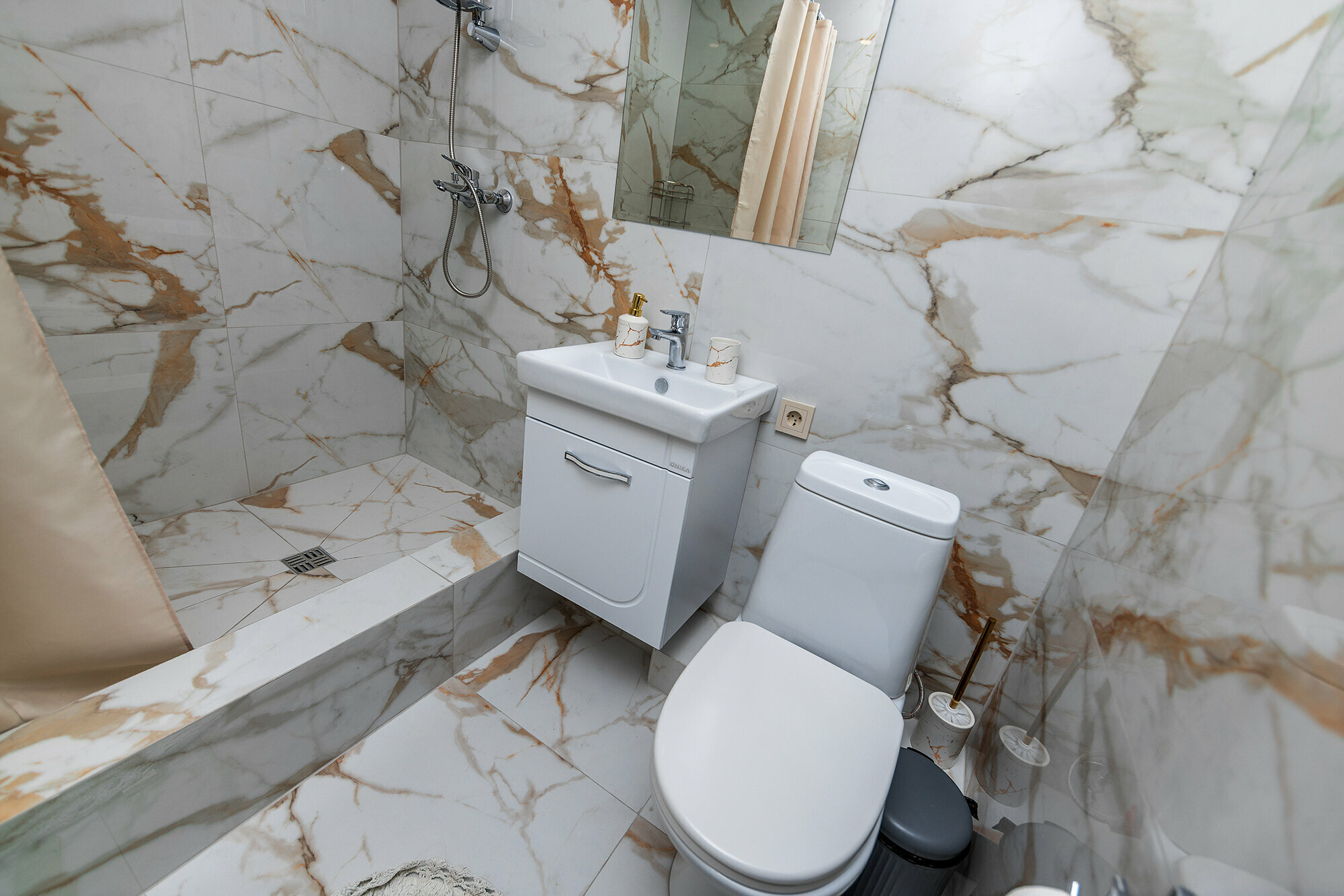 Двухкомнатный люкс