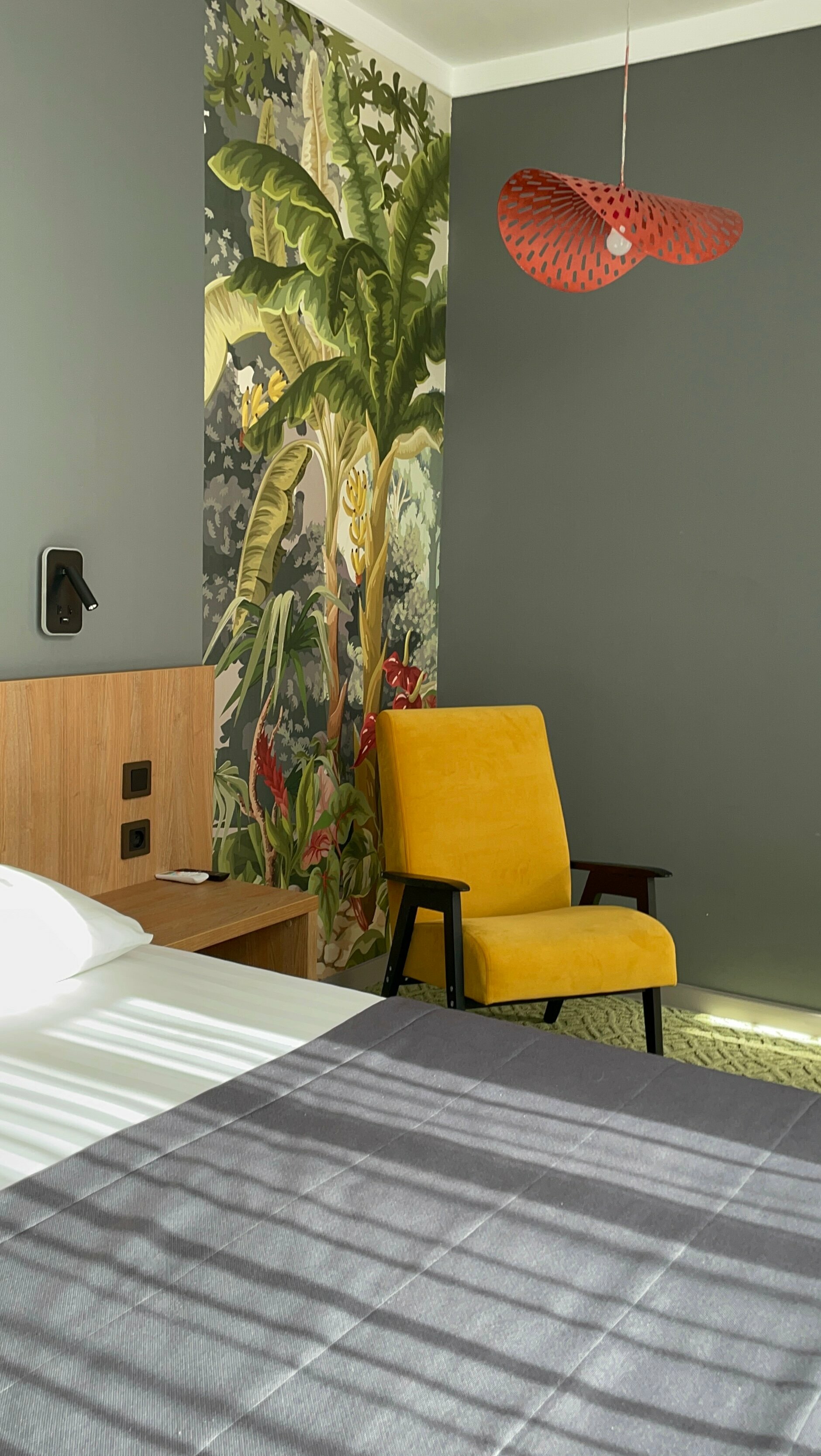 Номер 5 Тропик