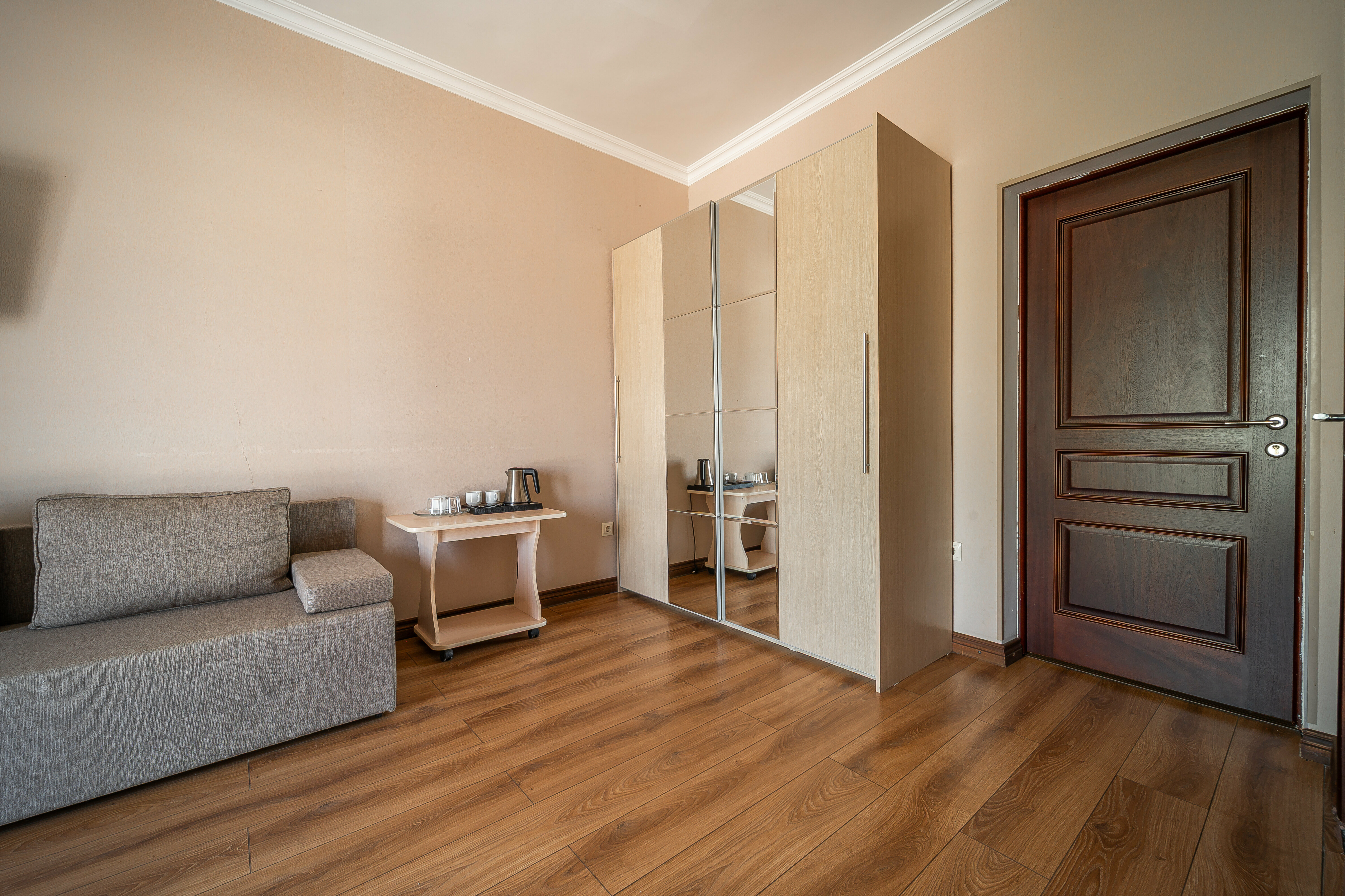 Улучшенный номер с кроватью размера «queen-size»