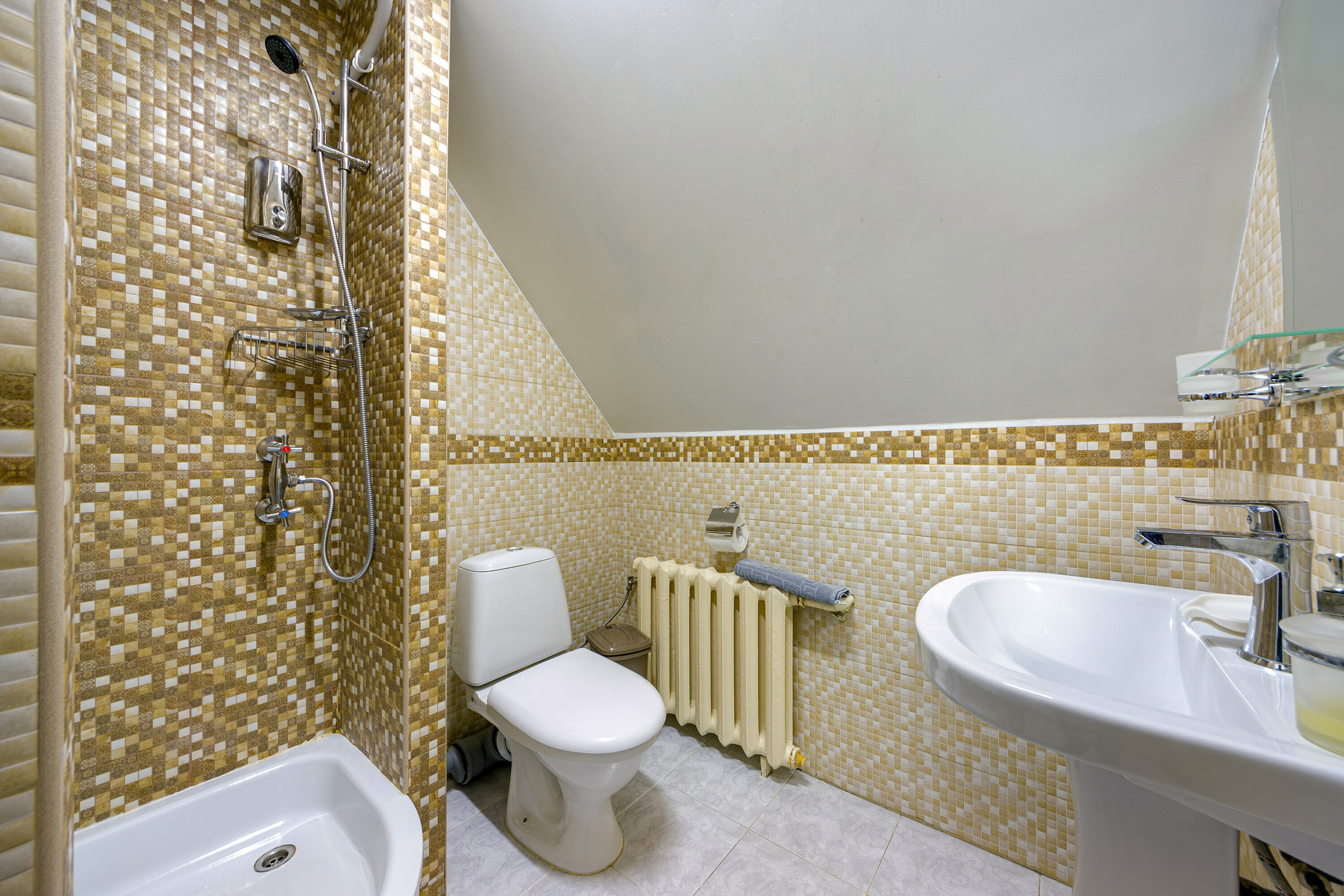 Коттедж с собственным бассейном