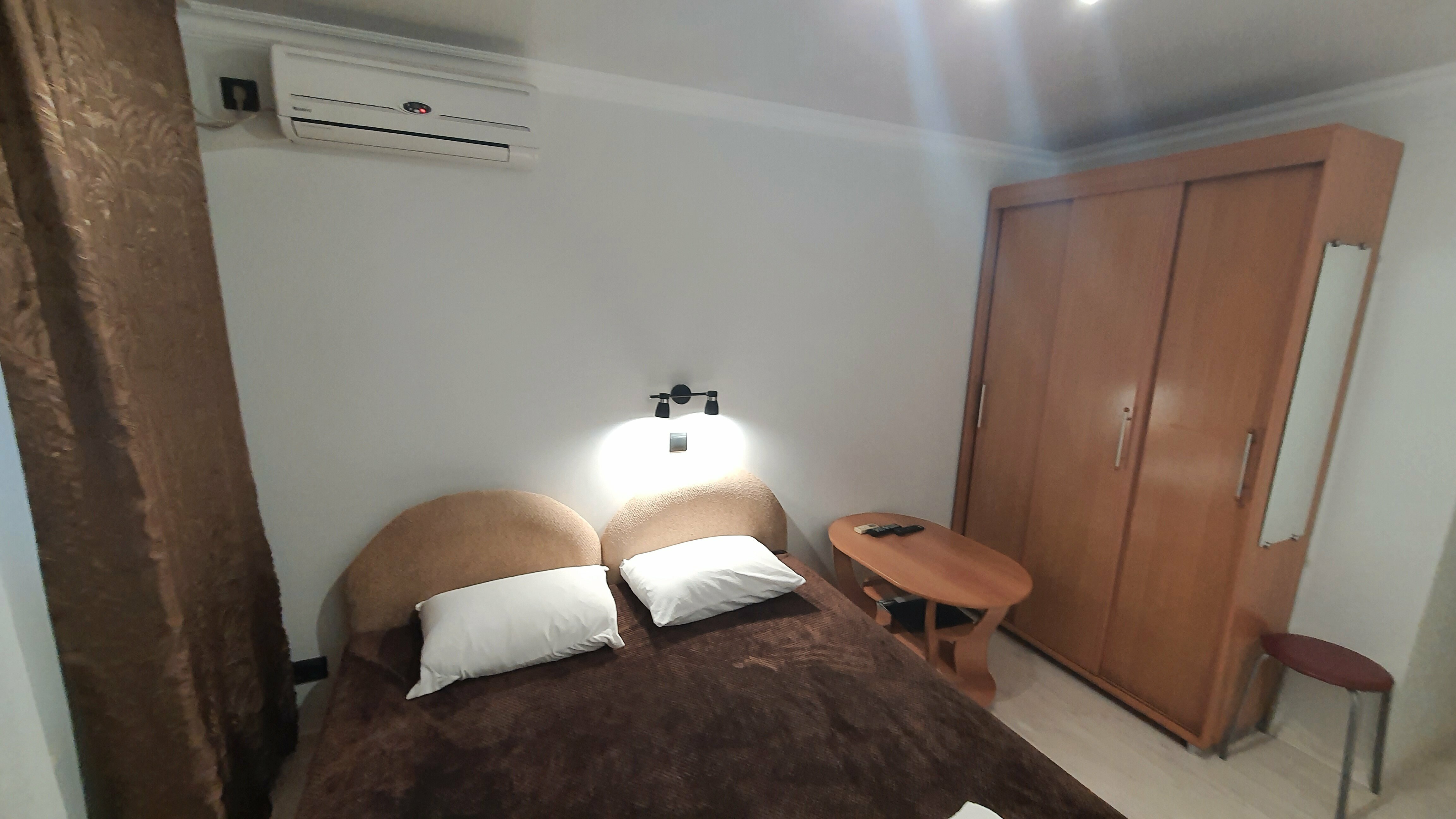 Двухместный "Стандарт" с одной двуспальной или двумя односпальными кроватями