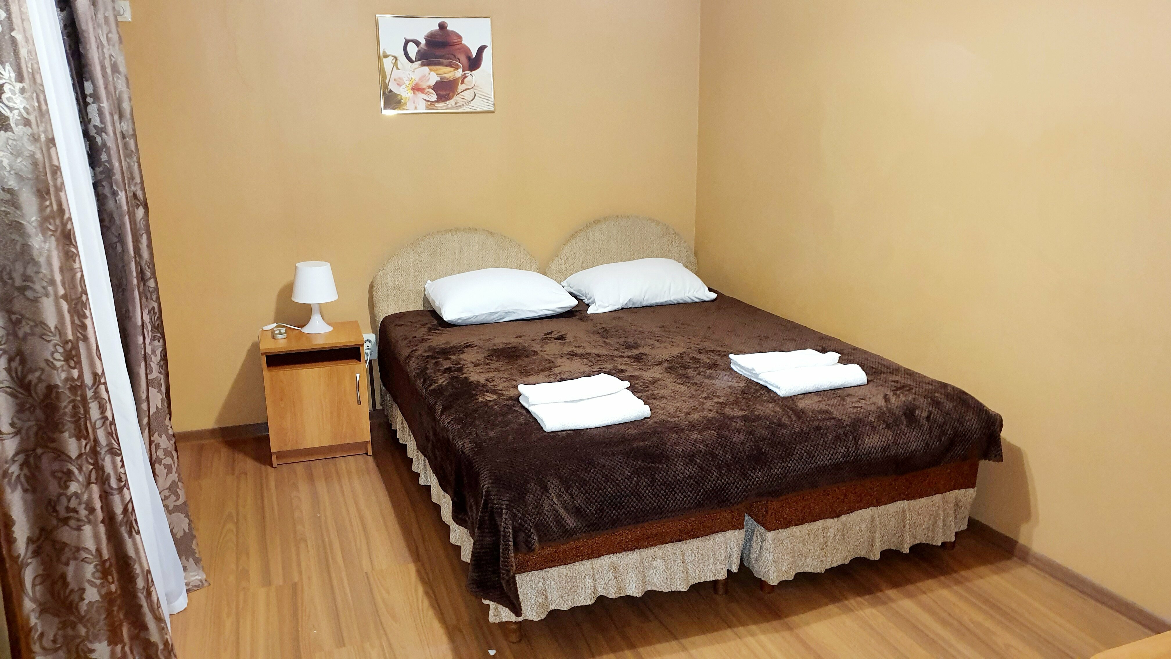 Улучшенный двухместный "стандарт" с 1 двуспальной или 2 односпальными кроватями