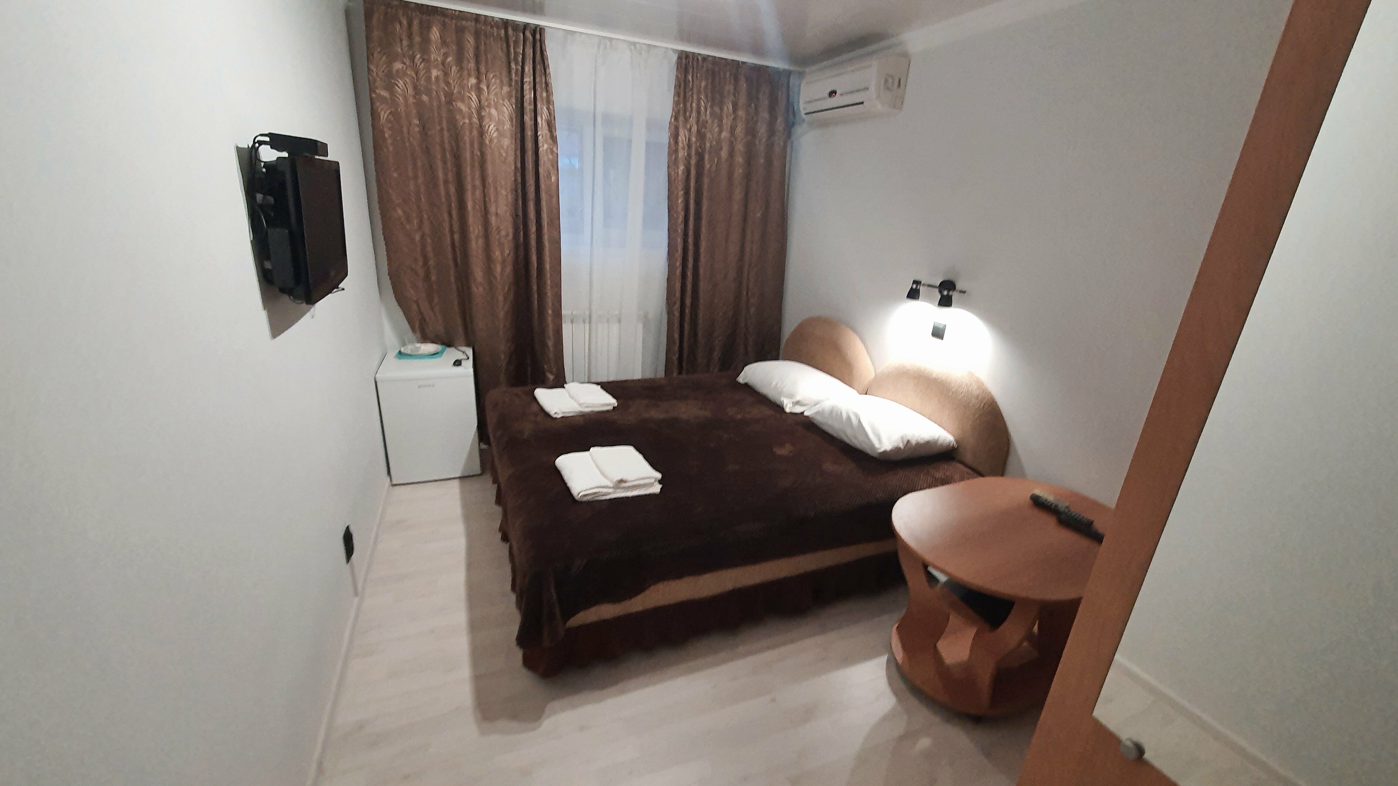 Двухместный "Стандарт" с одной двуспальной или двумя односпальными кроватями