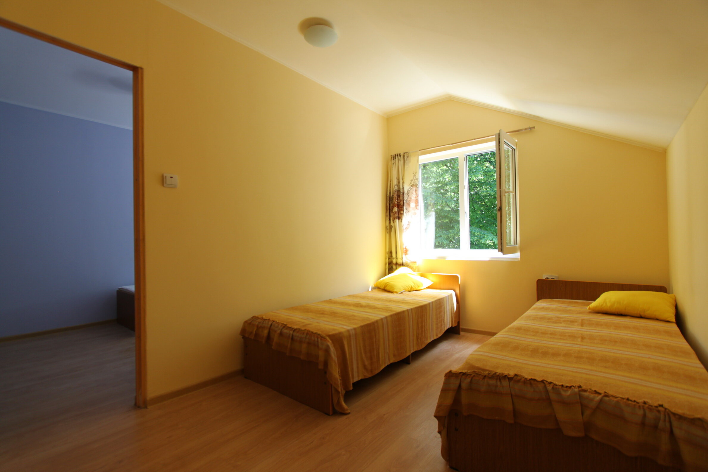 Двухкомнатный четырехместный номер