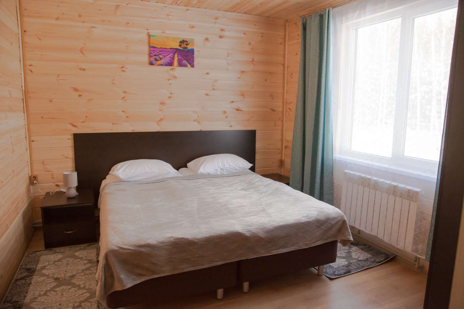 Одноэтажный коттедж с двумя комнатами