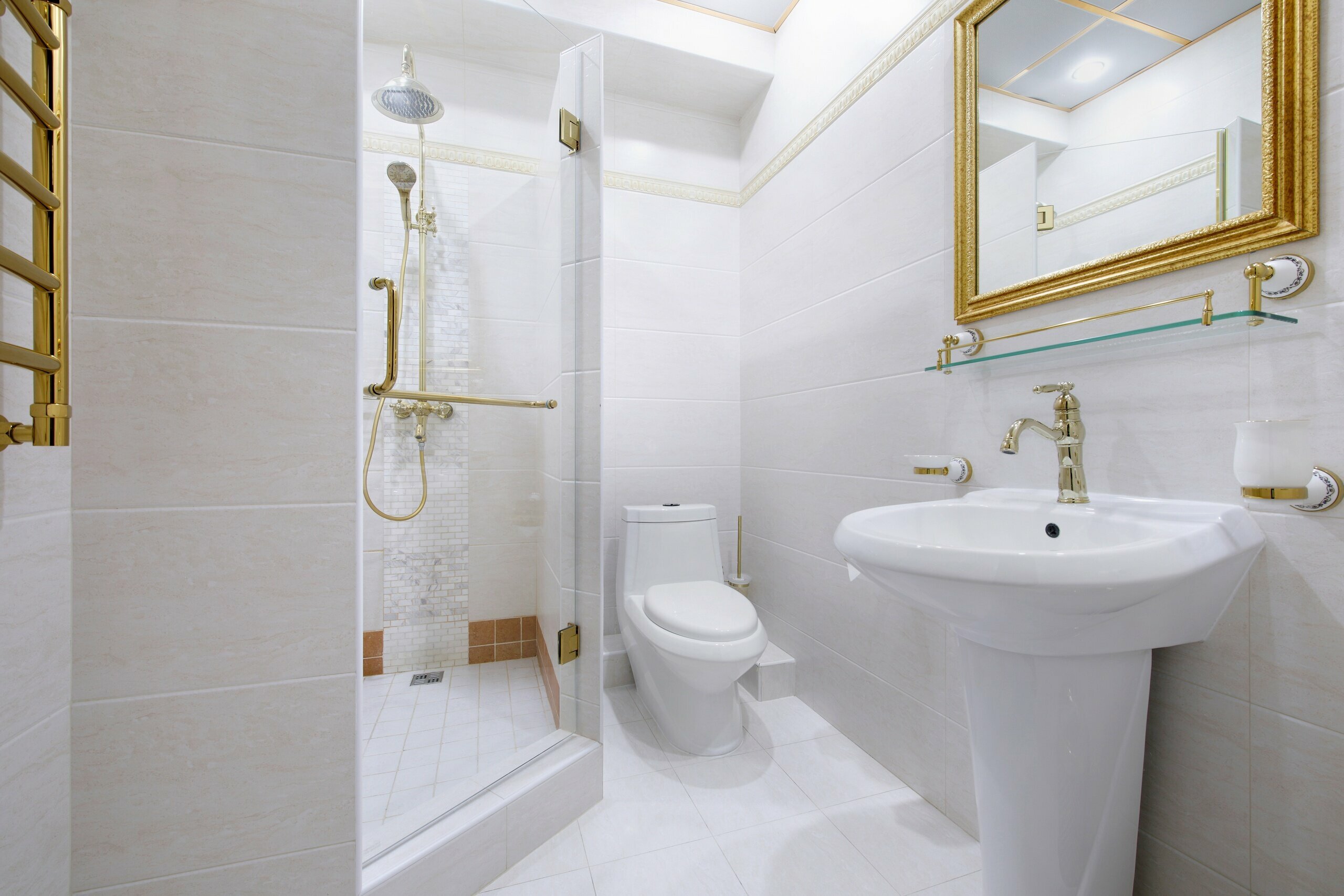 Люкс с кроватью размера «king-size» и гидромассажной ванной