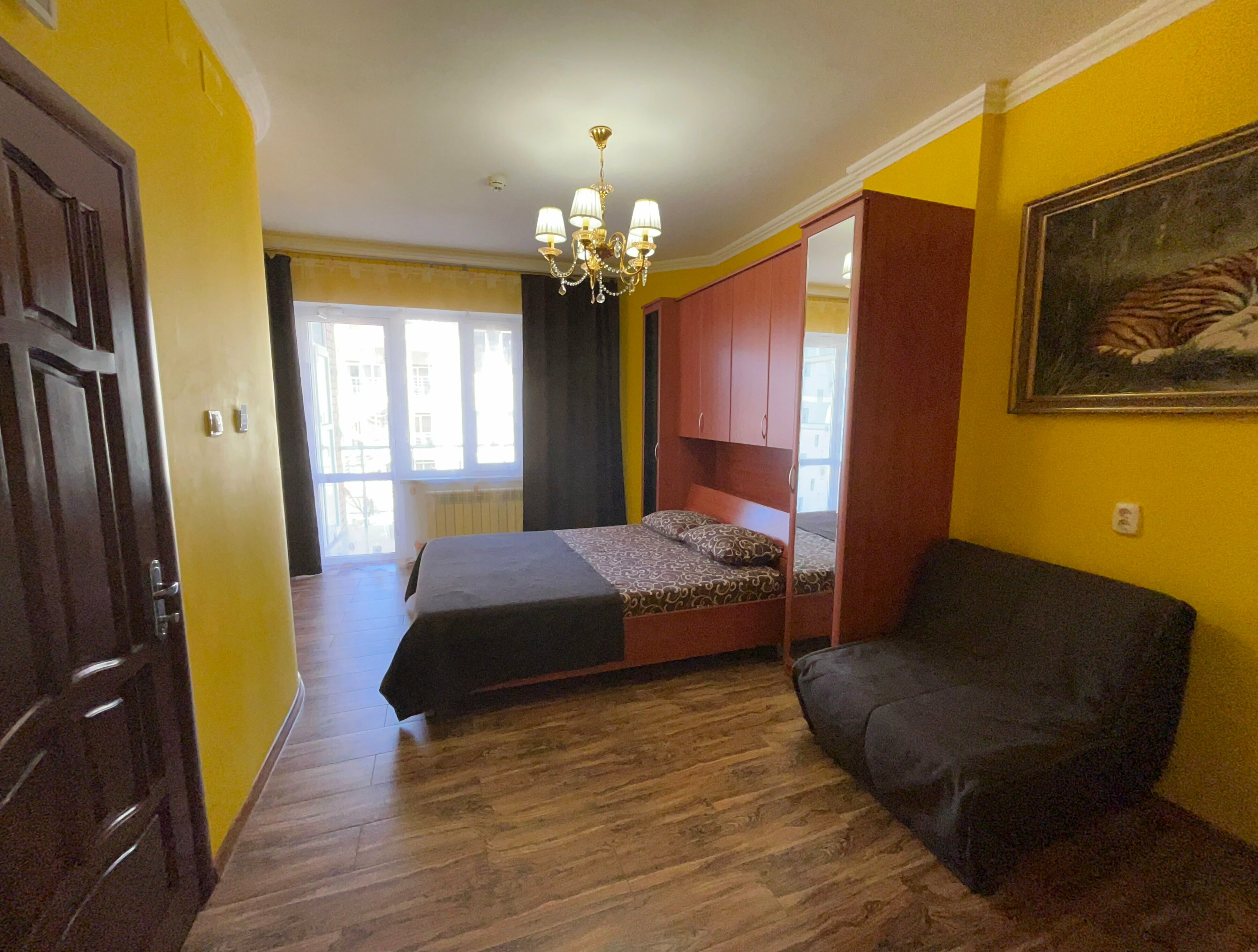 Полулюкс с балконом 2+2