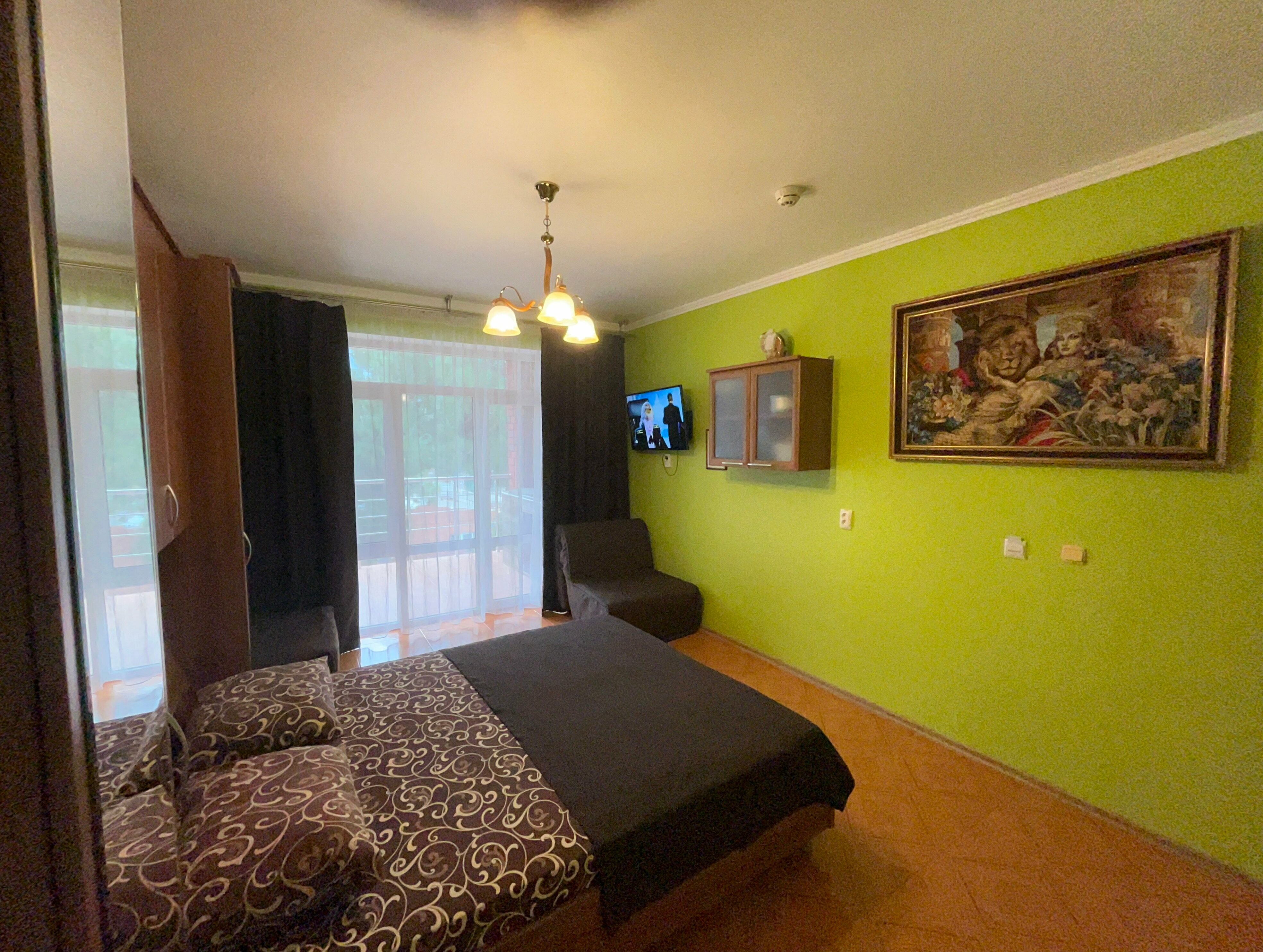 Полулюкс с балконом 2+2