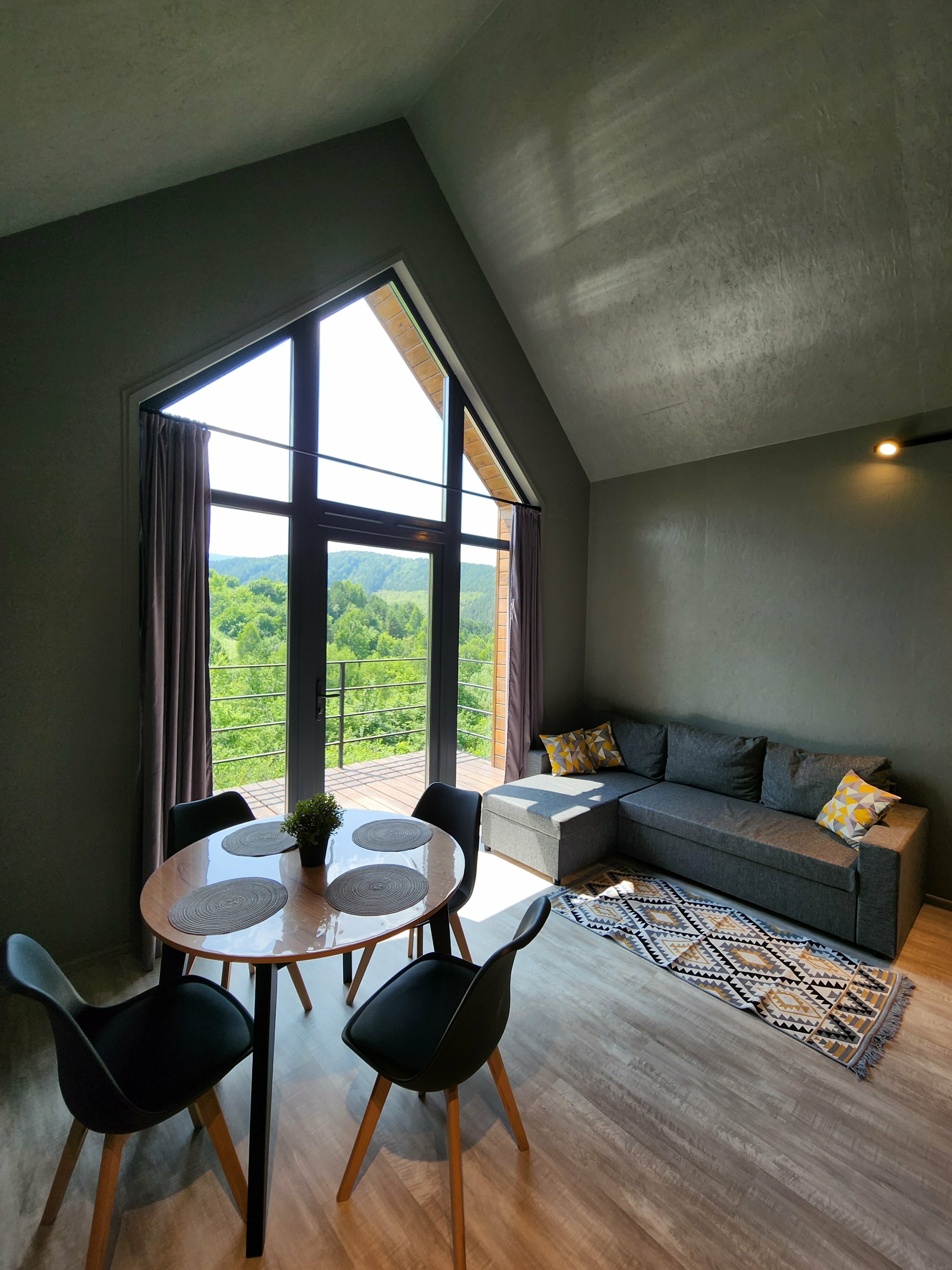 БАРНХАУС "Серебряный"