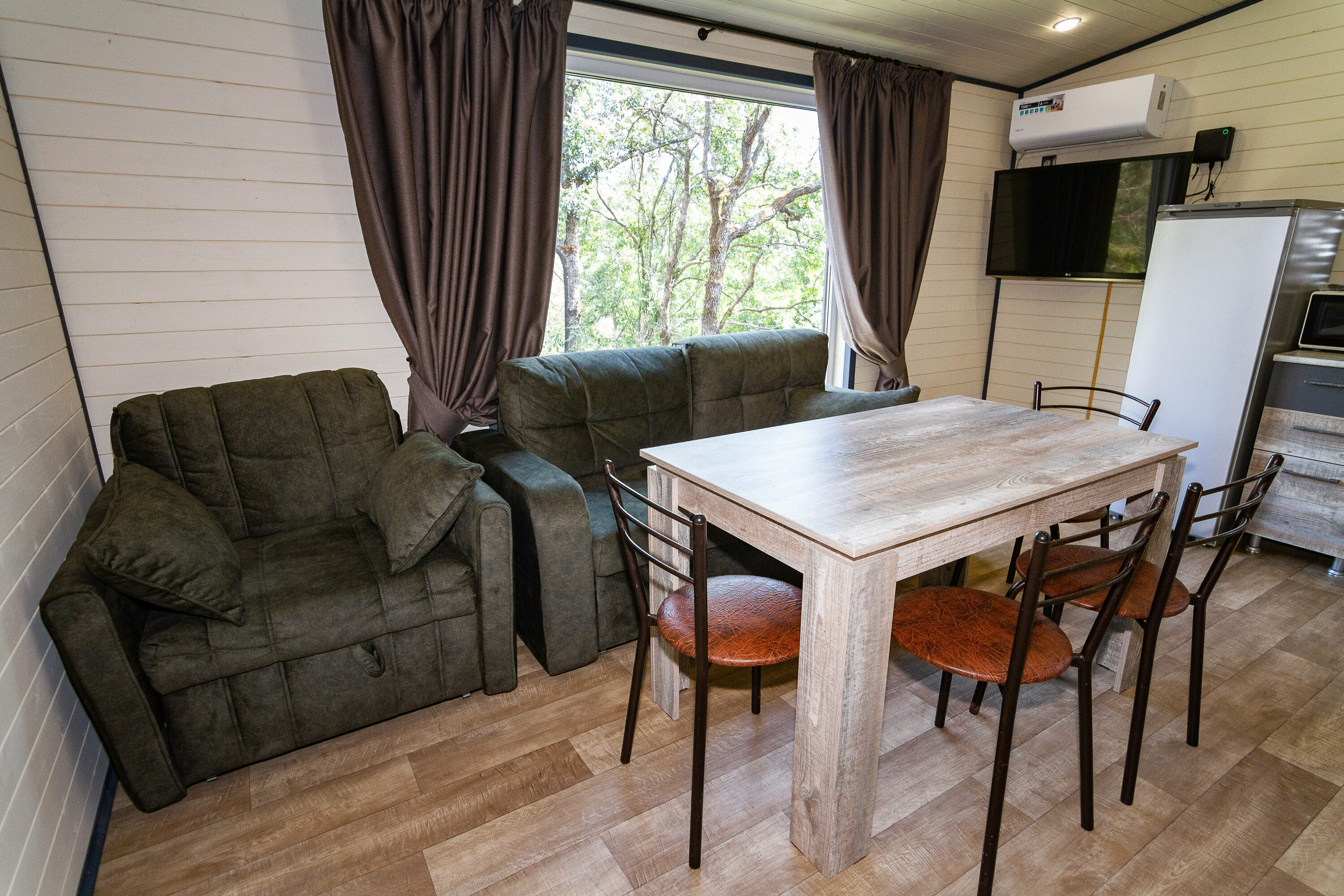 эколюкс с кухней