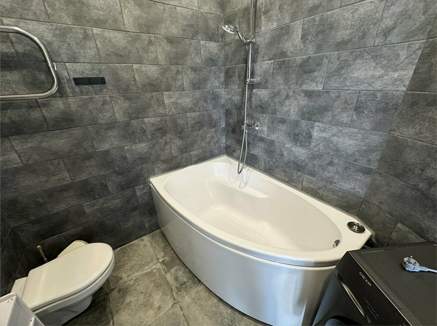 Апартаменты с отдельной спальней LS-MOUNTAIN RETREAT медитация в окружении гор  в Алуште - вид на горы и море с 16 этажа