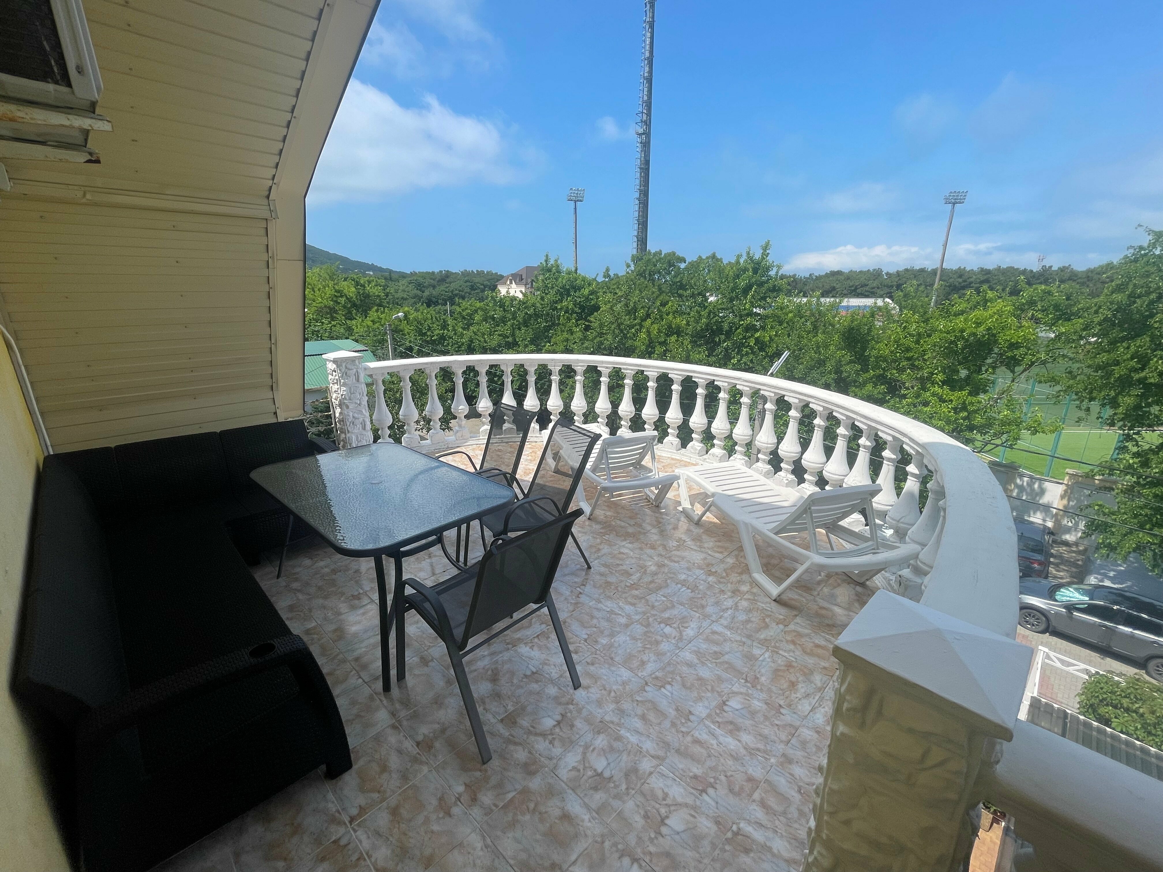 Трехместный стандарт Западный