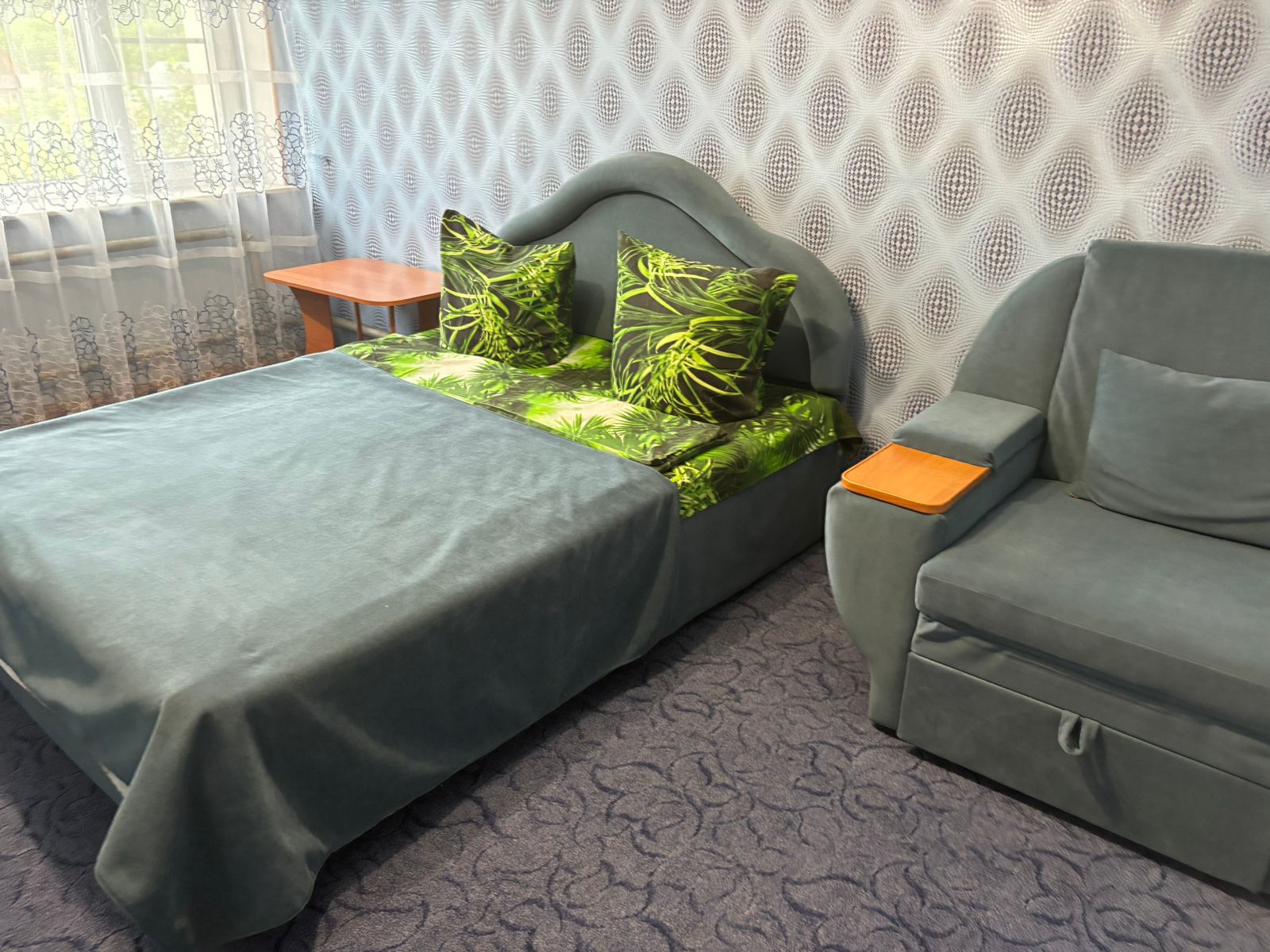 Cемейный номер с собственной ванной комнатой