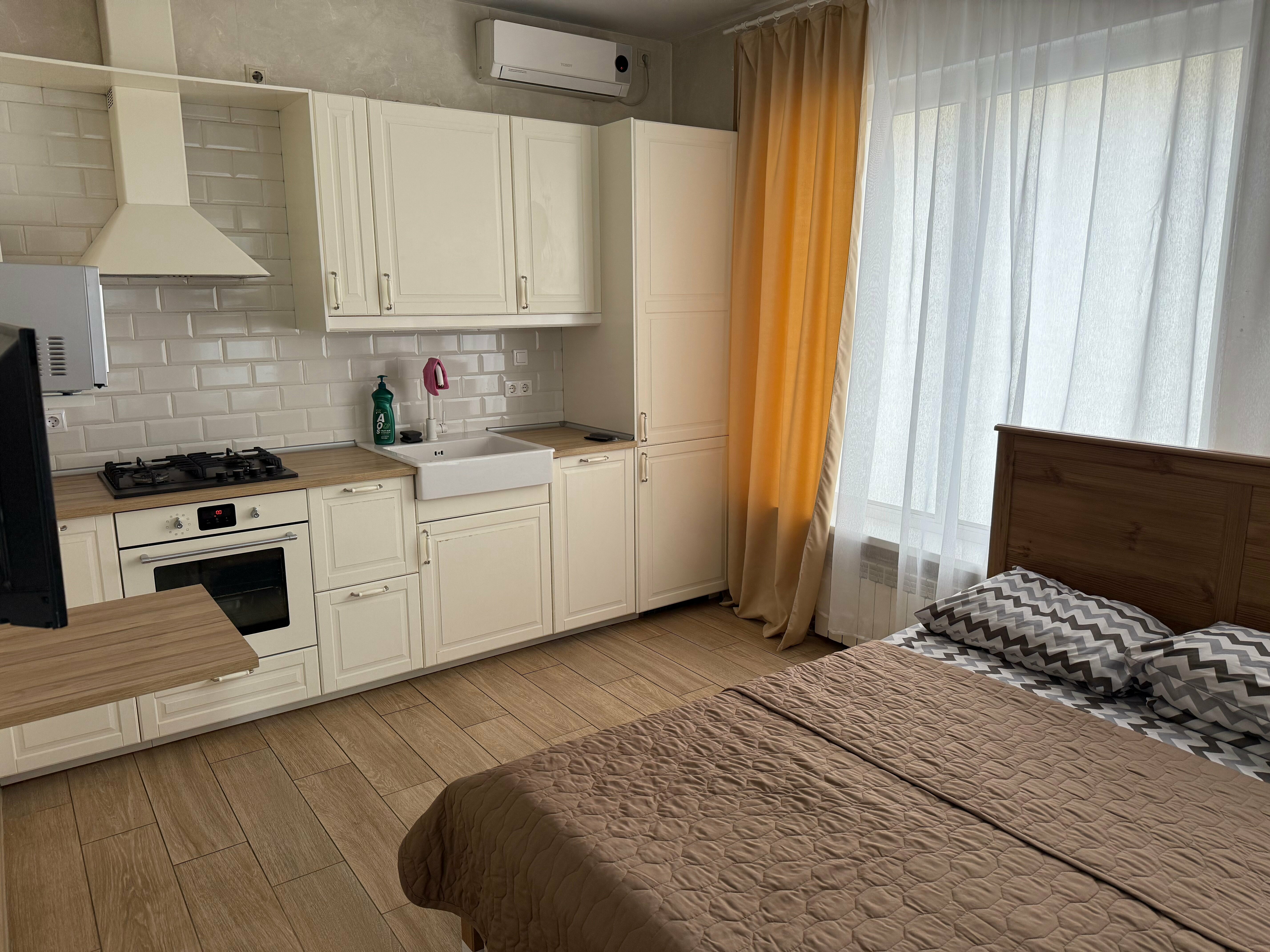 Апартаменты с выходом к бассейну