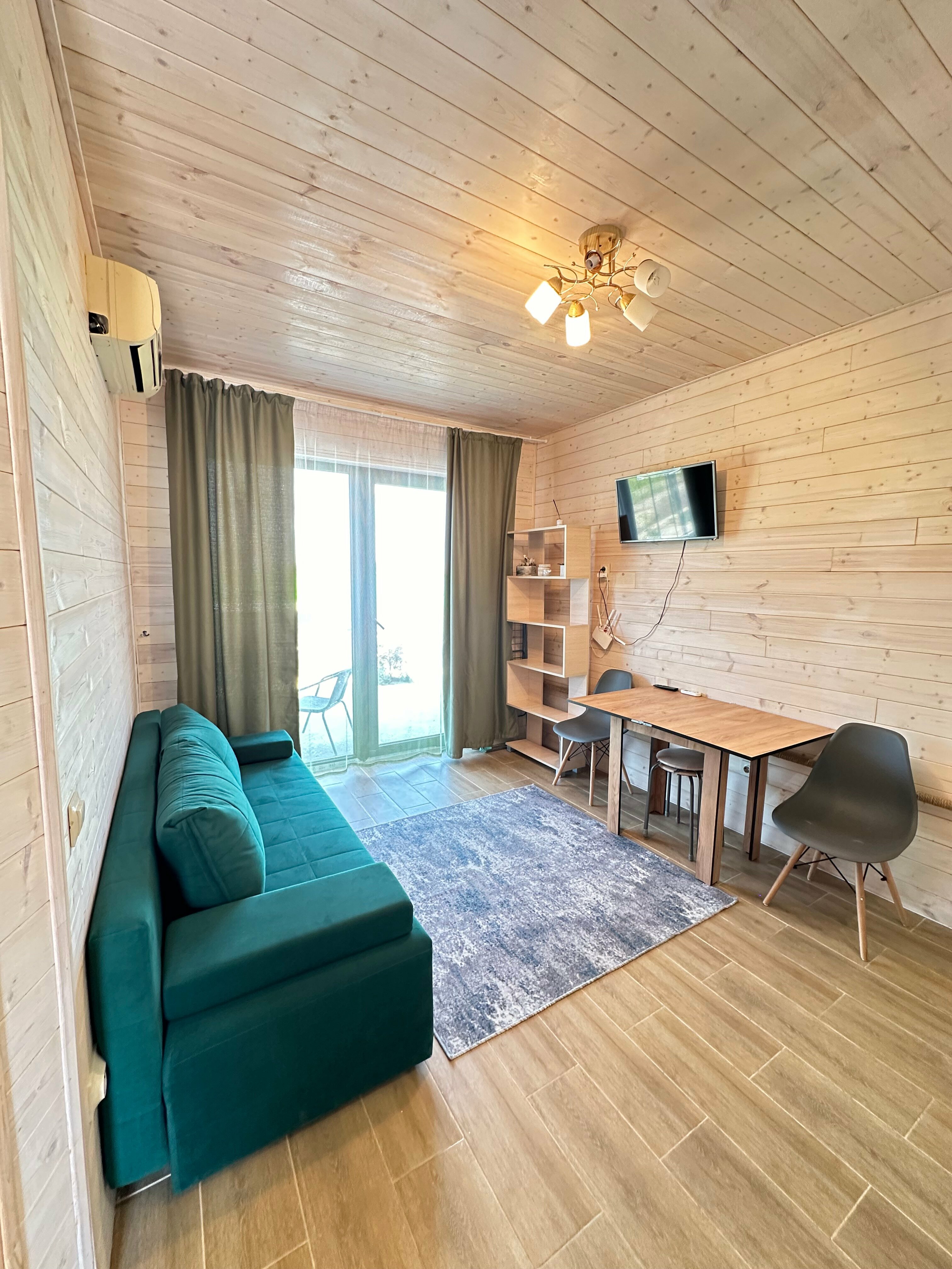 Семейный номер с террасой