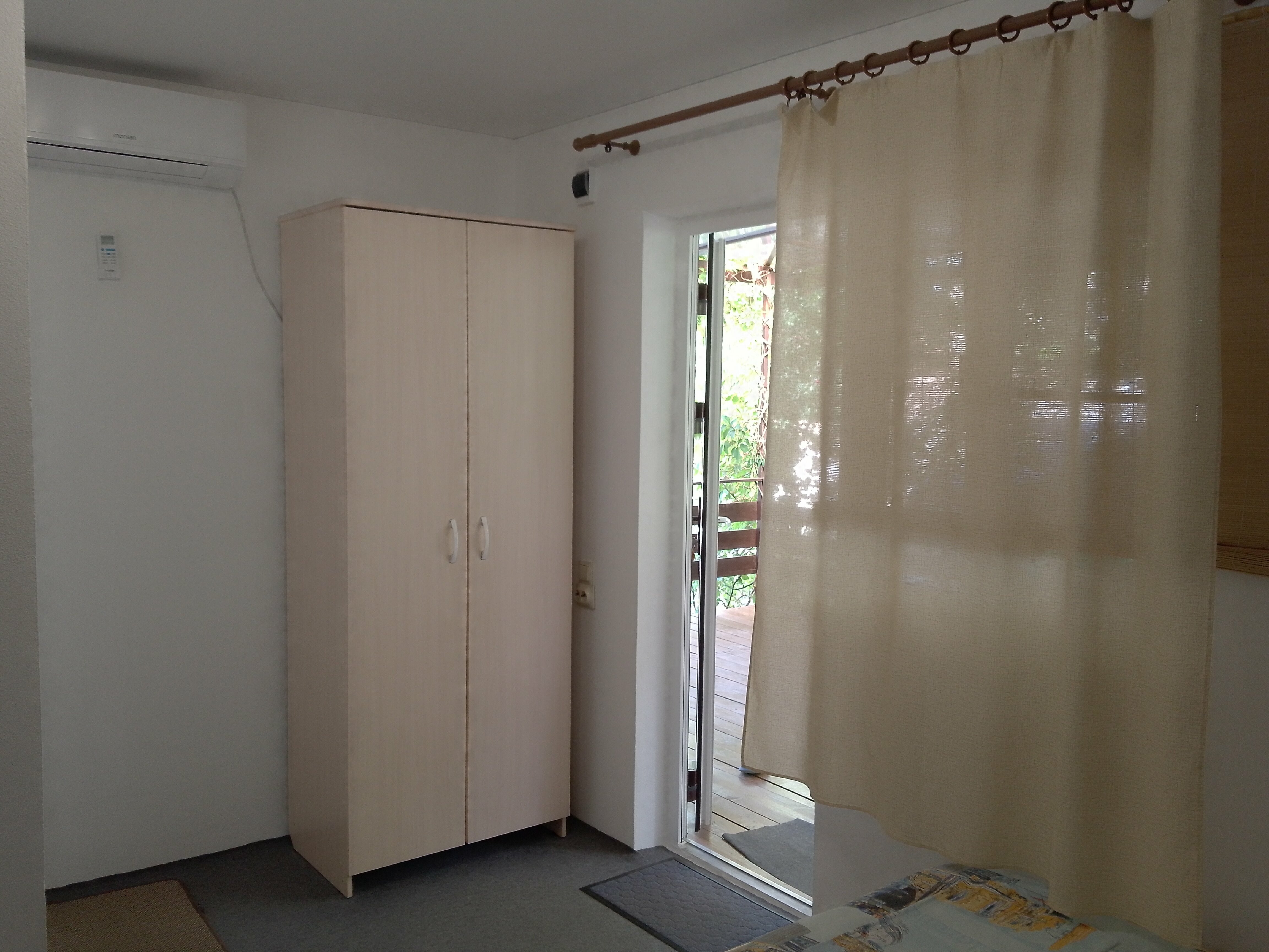 Трехместный номер с кондиционером