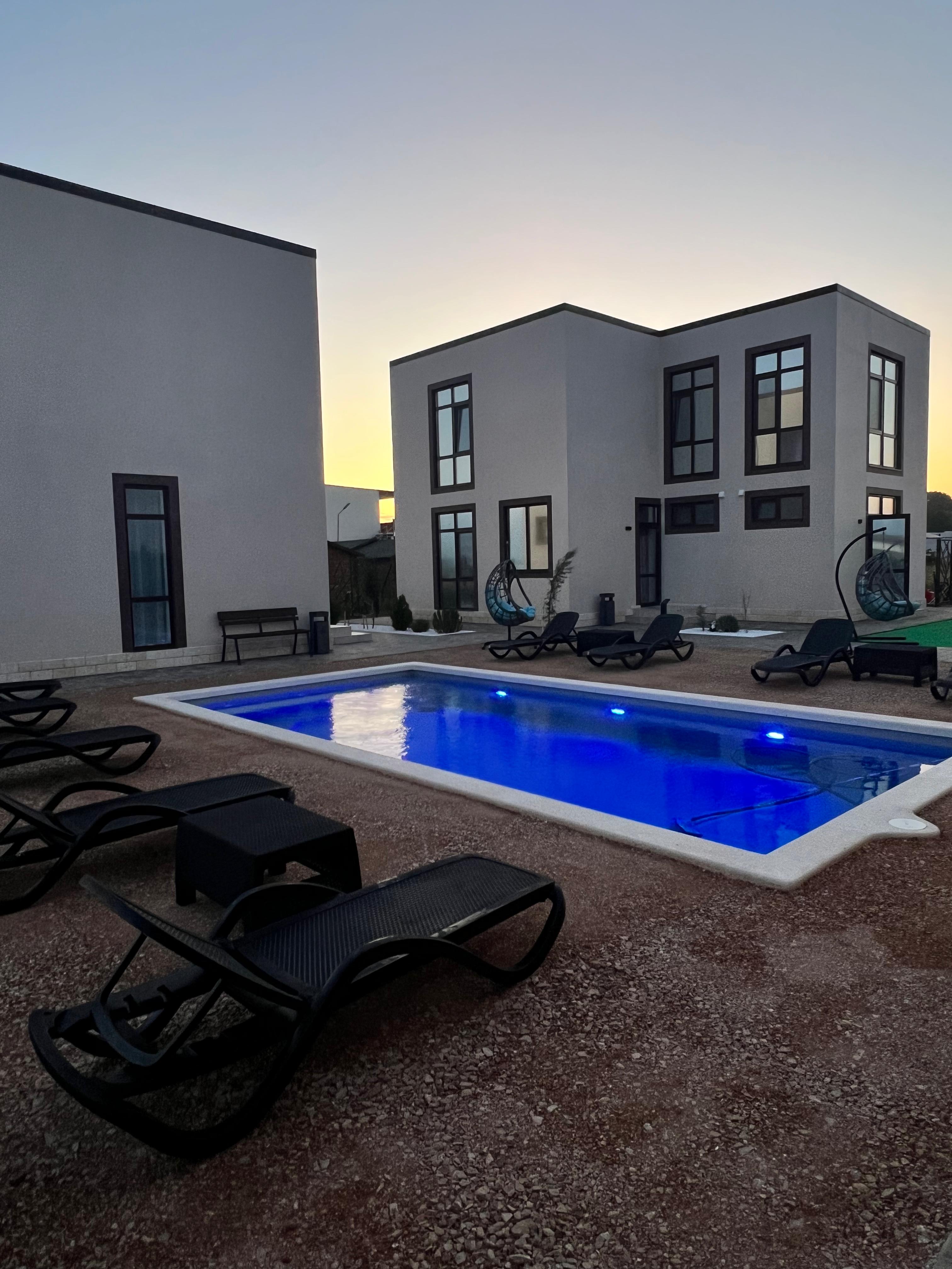 Стандарт для двоих с общей ванной комнатой