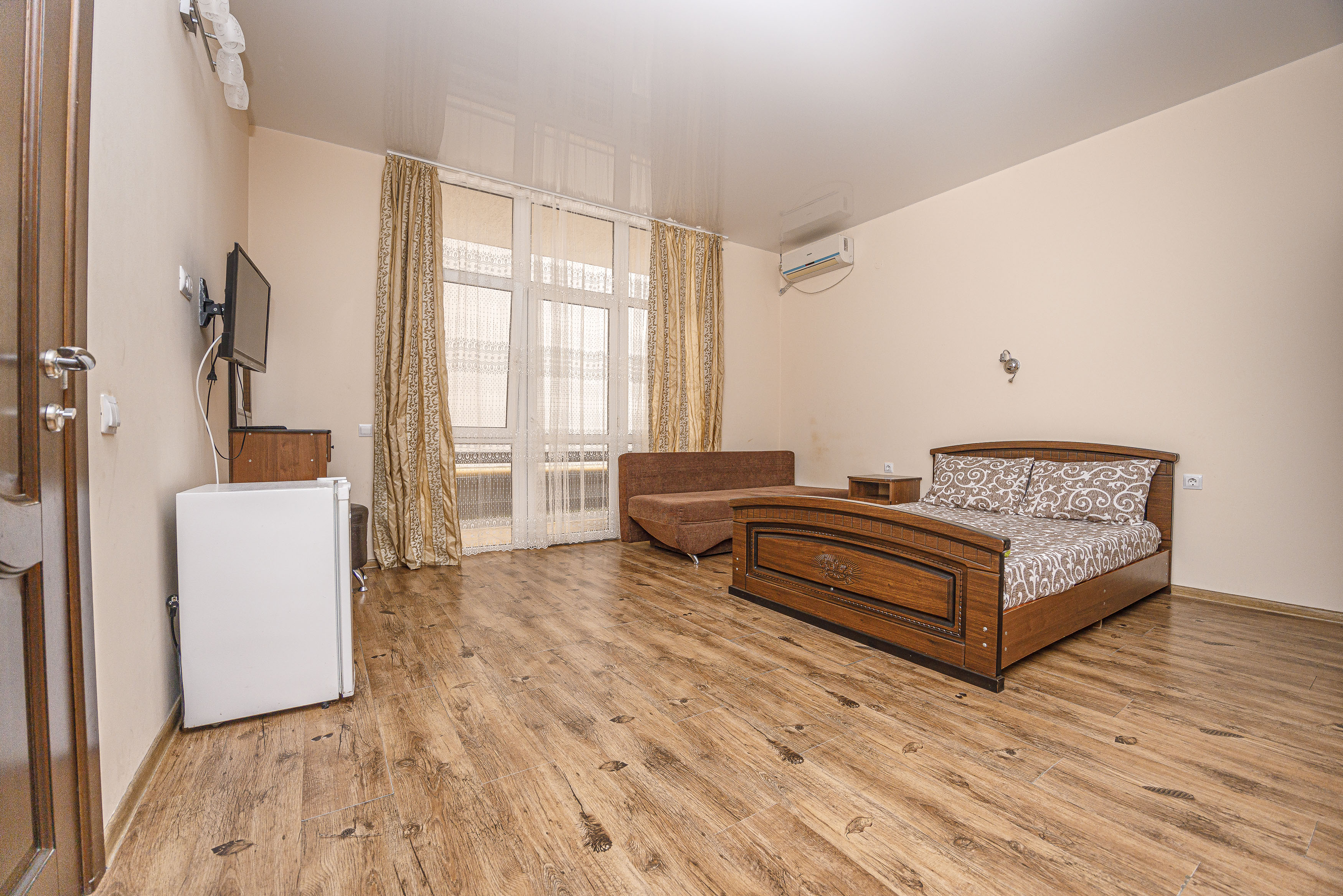 Семейный номер с балконом