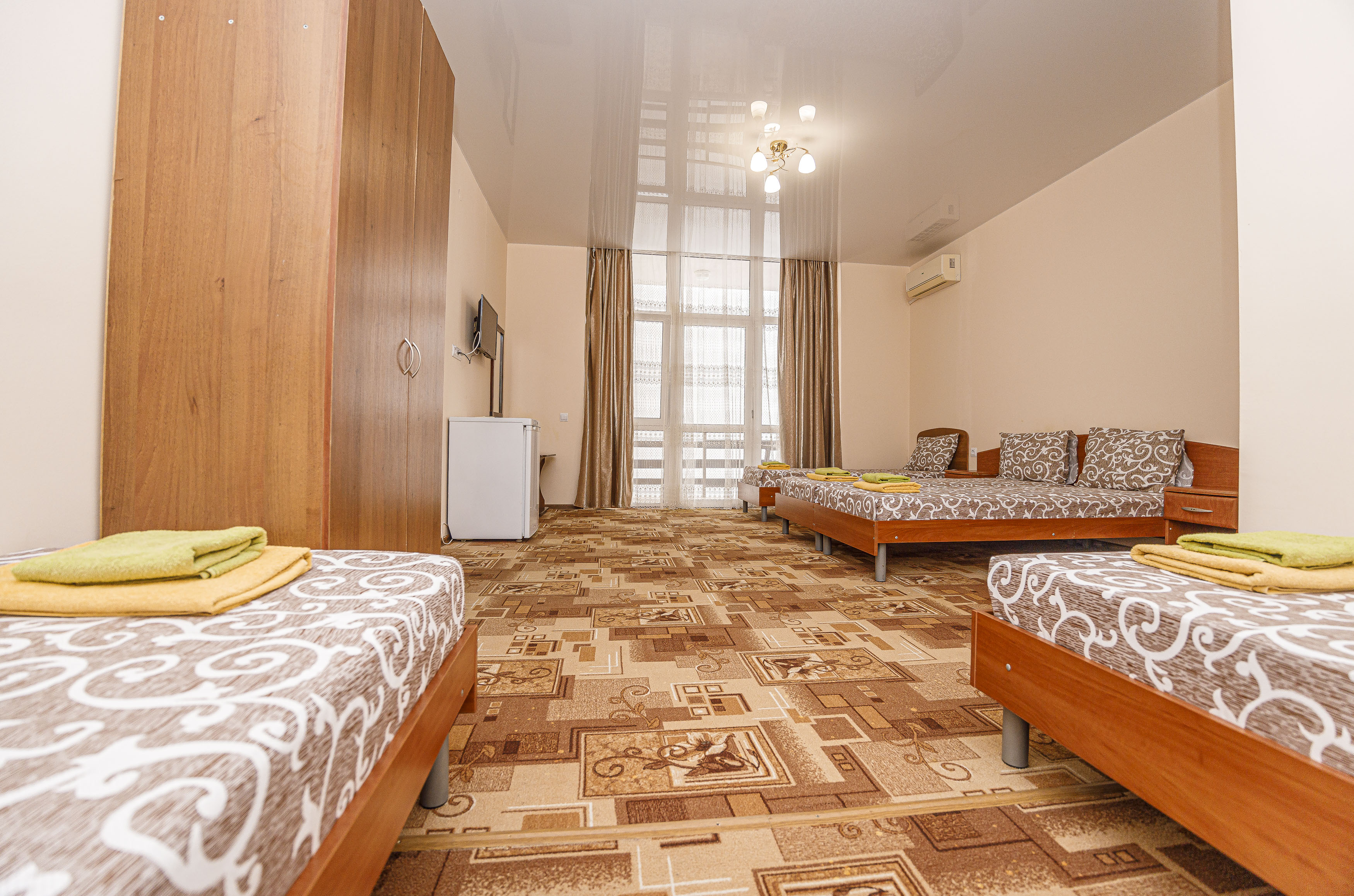 Семейный номер с балконом