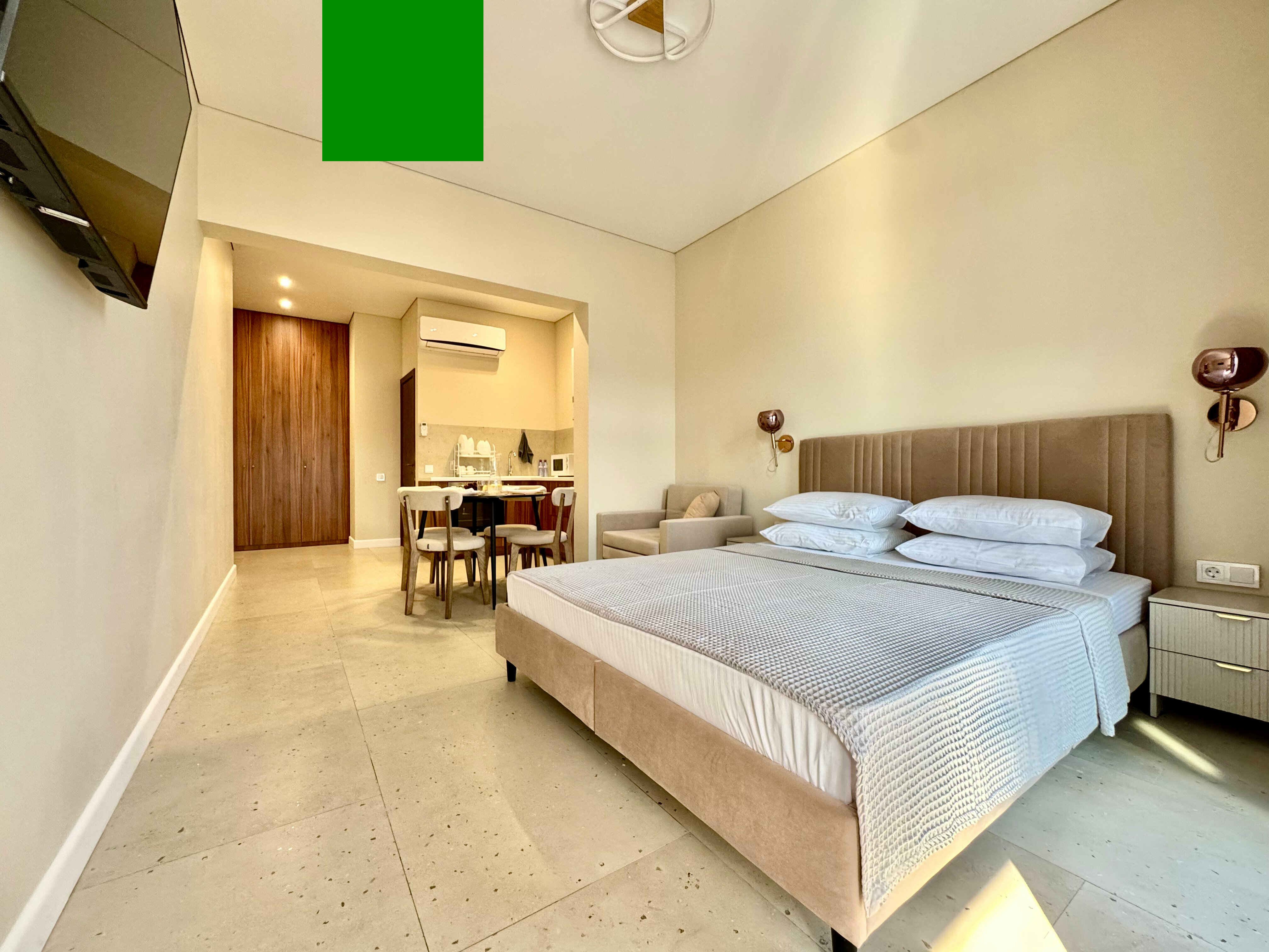 Делюкс с видом на море и балконом "OkoloMorya"