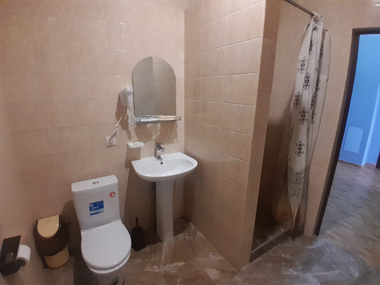 Бюджетный трехместный номер