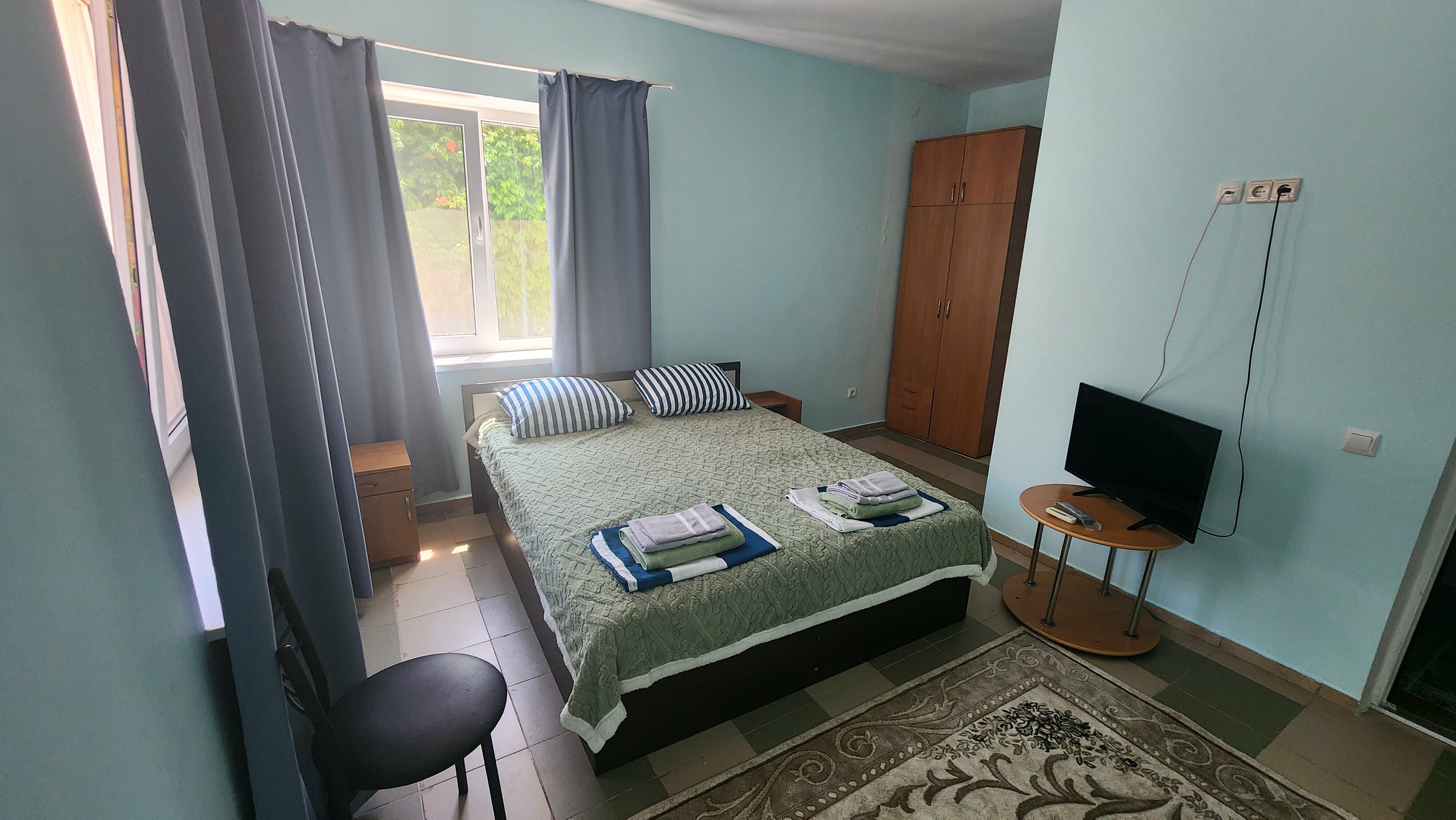 Большой двухместный номер с 1 кроватью