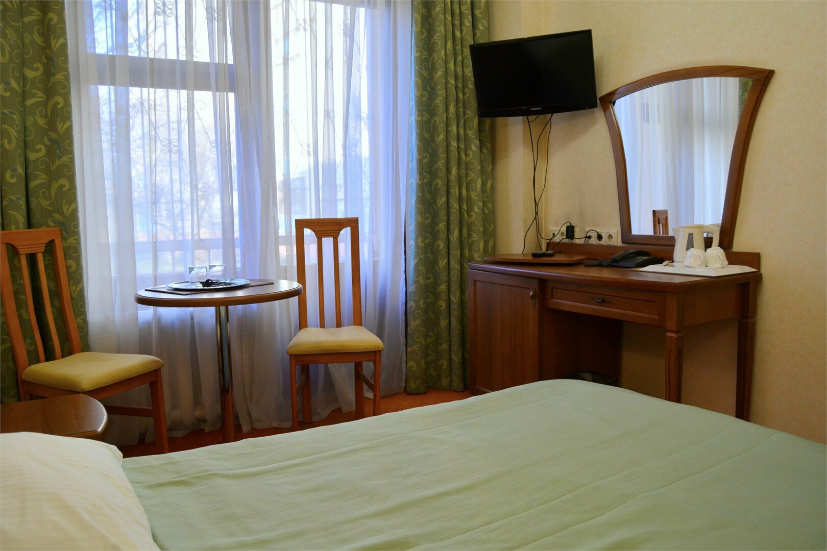 Улучшенный номер с кроватью размера «king-size» или 2 отдельными кроватями