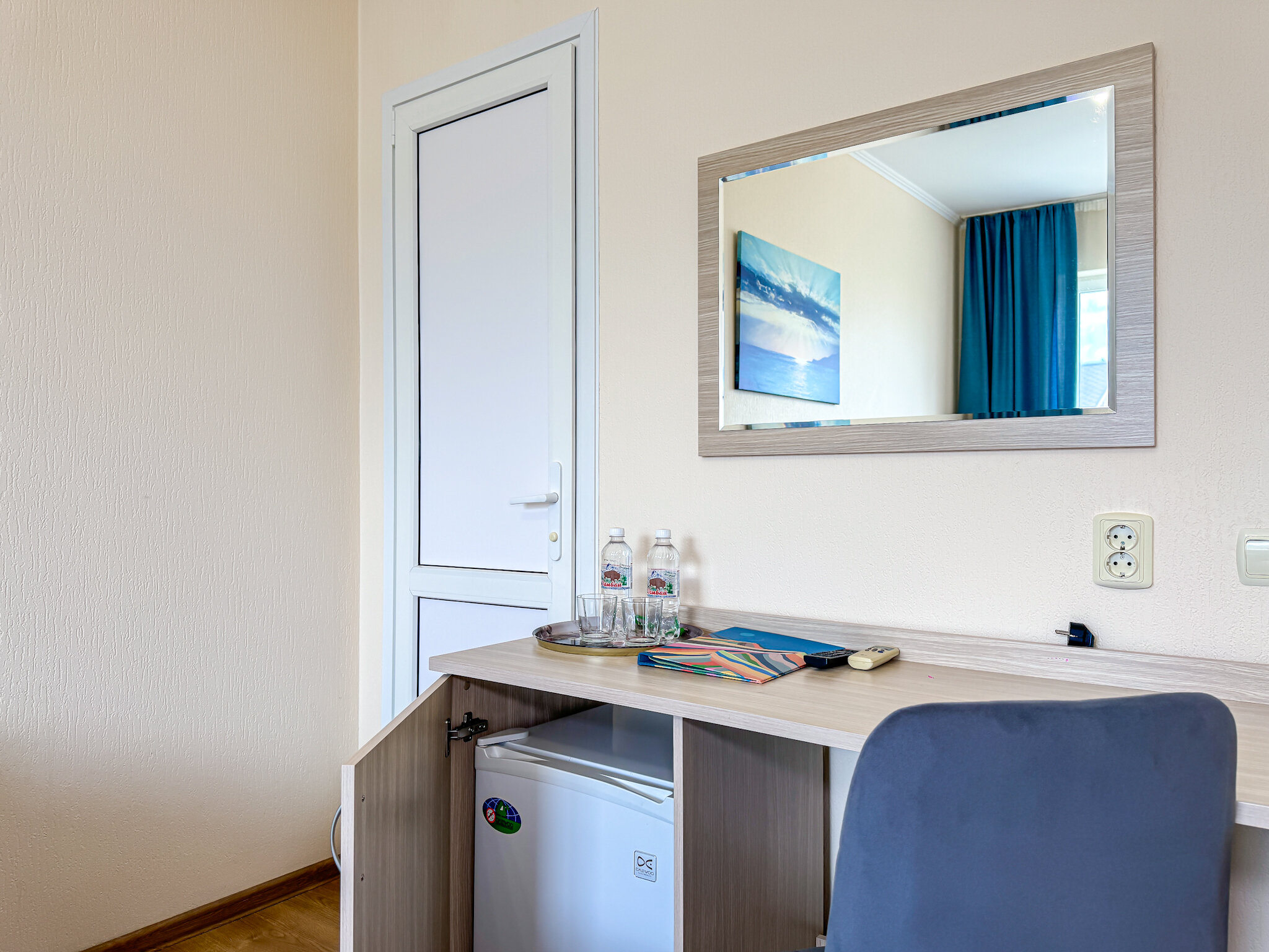 Двухместный номер с 1 кроватью или 2 отдельными кроватями и дополнительной кроватью