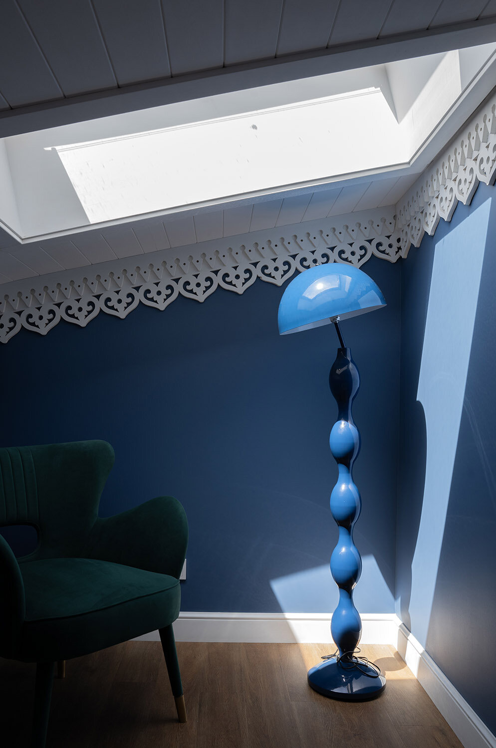 Джуниор Сюит