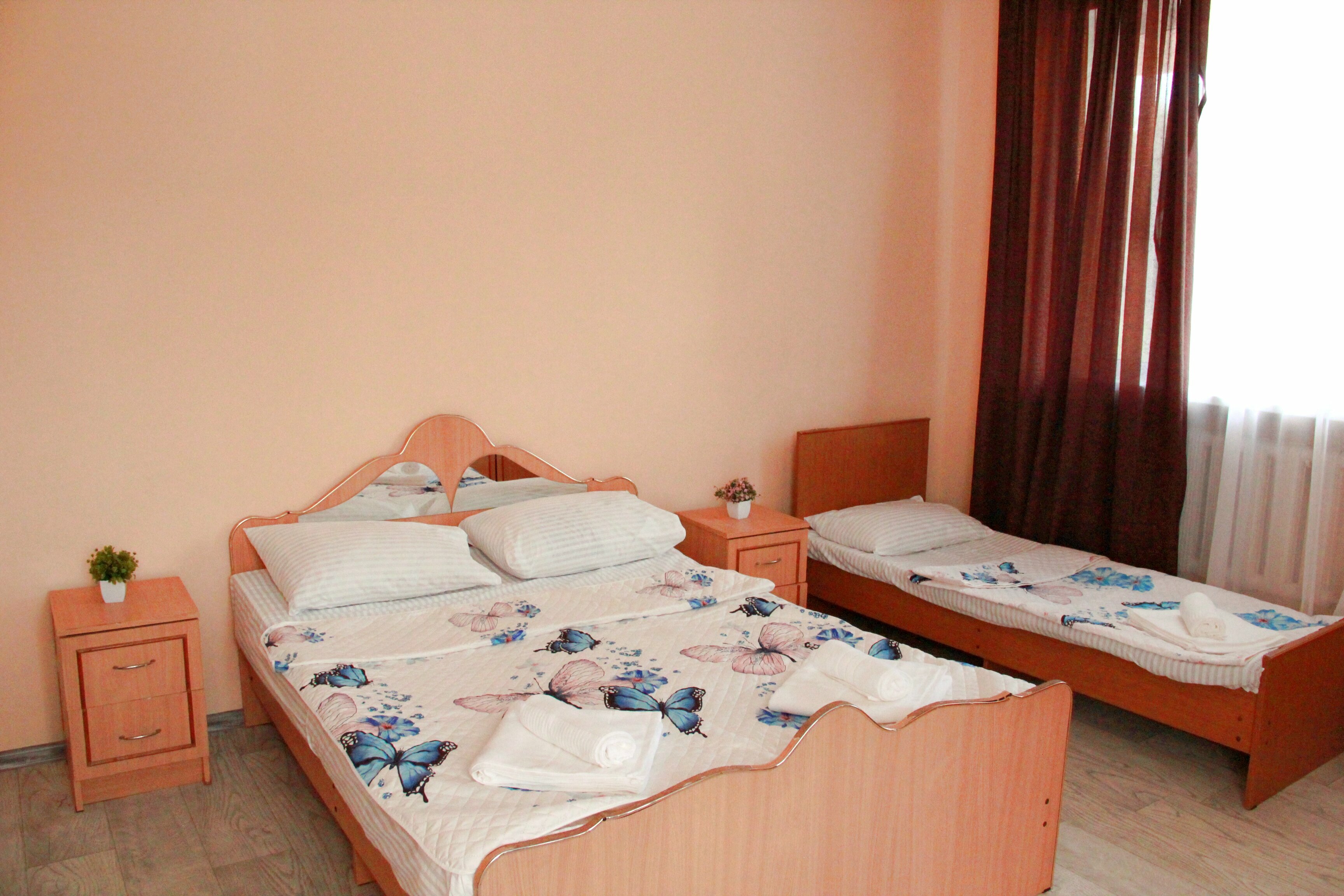 3-х местные номера категории «Эконом» с балконом