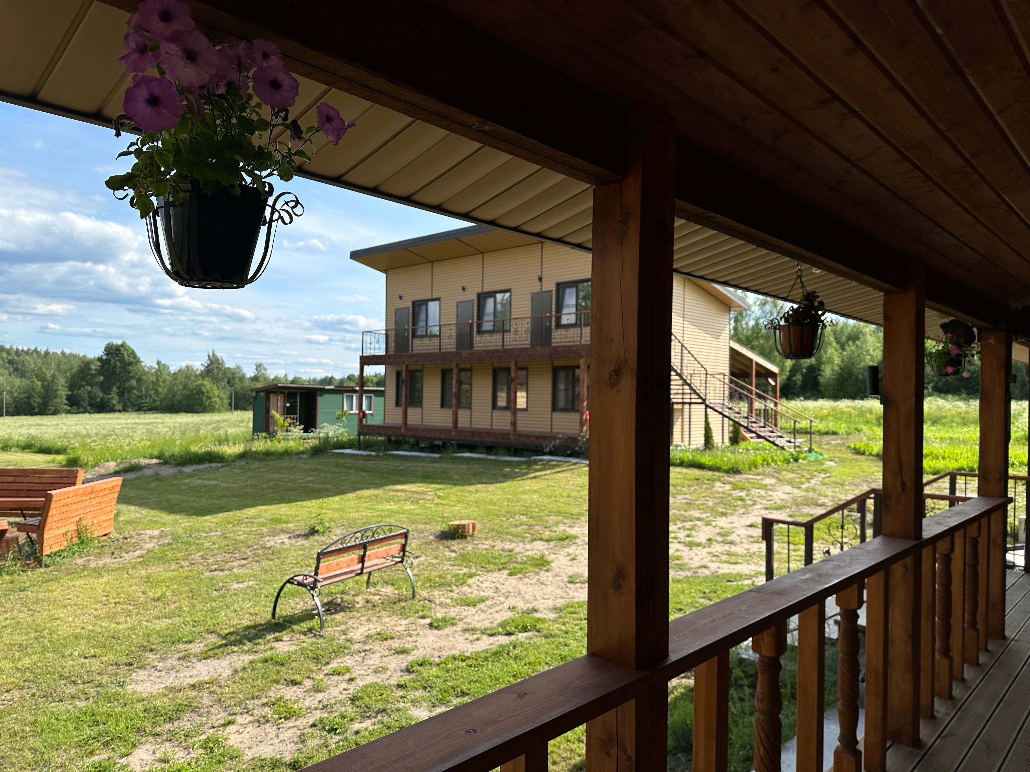 Семейный номер с террасой