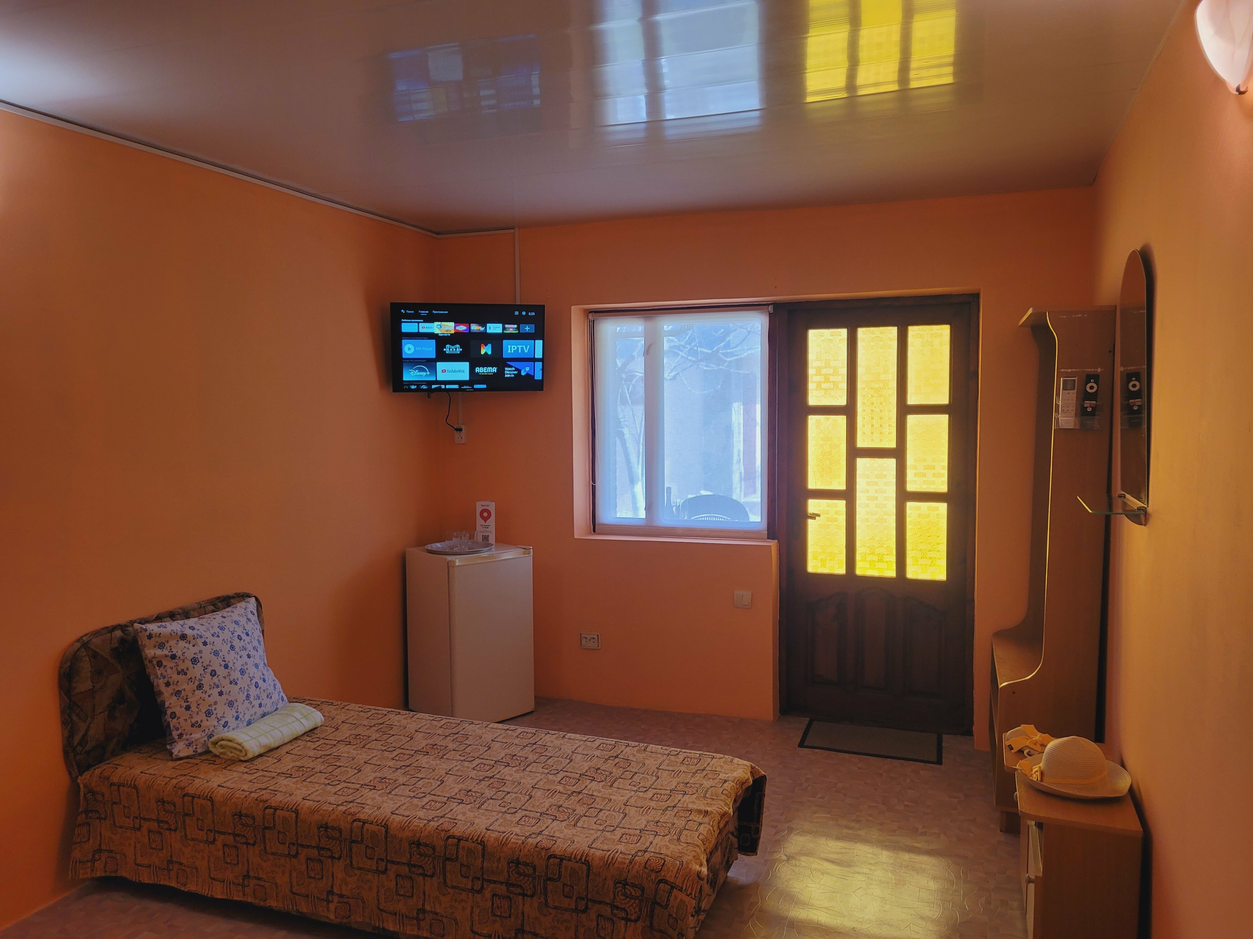 Бюджетный трехместный номер