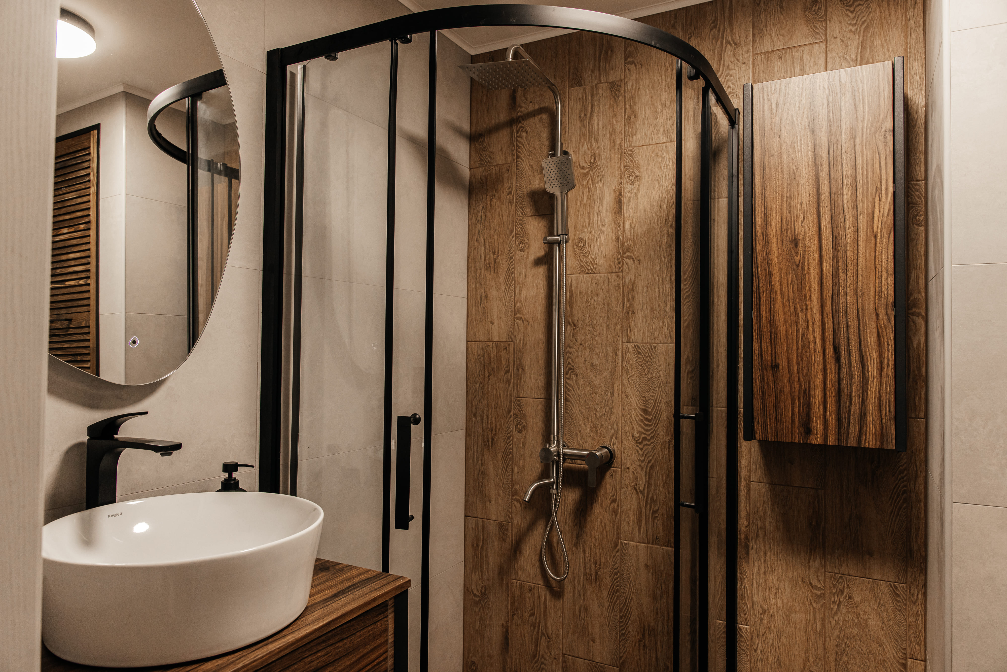 Двухуровневый четырехместный номер