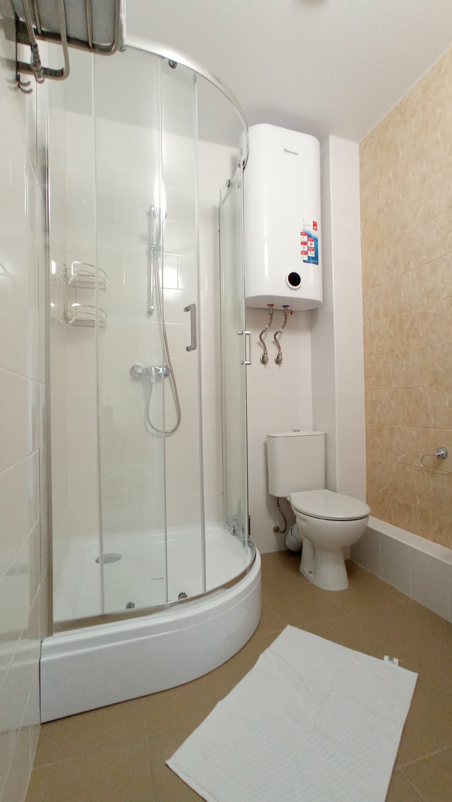 Улучшенный четырехместный номер