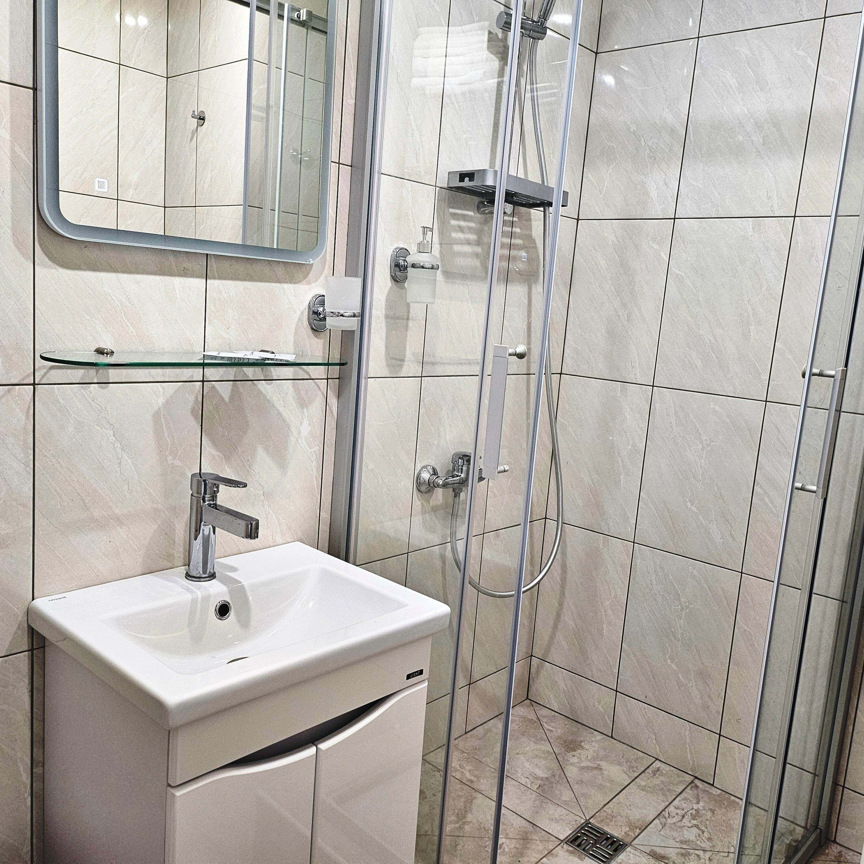 Полулюкс Делюкс