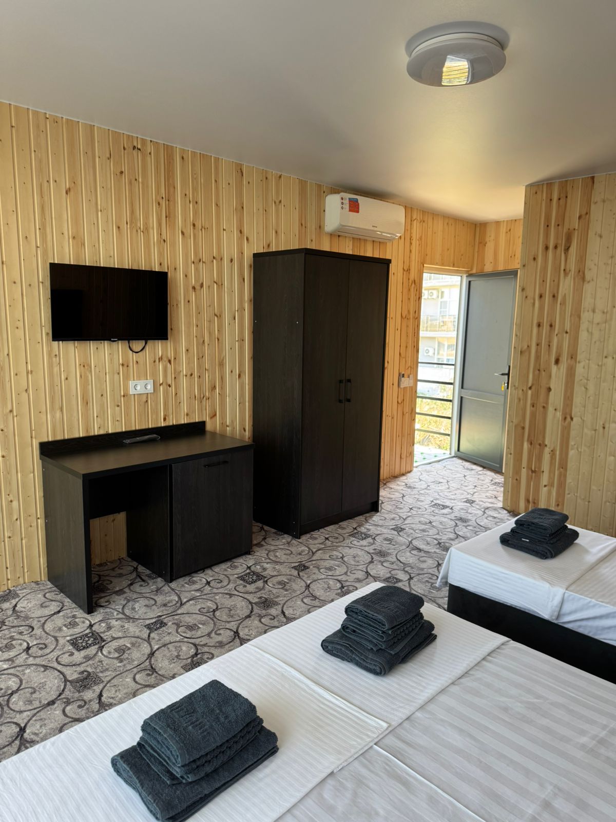 Семейный четырехместный с балконом