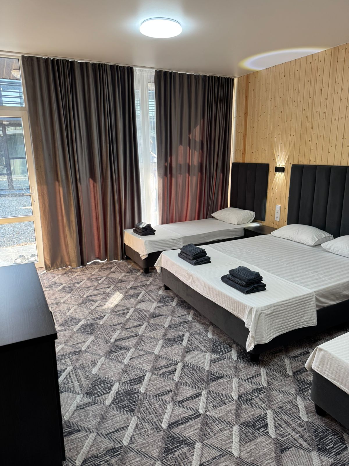 Семейный четырехместный