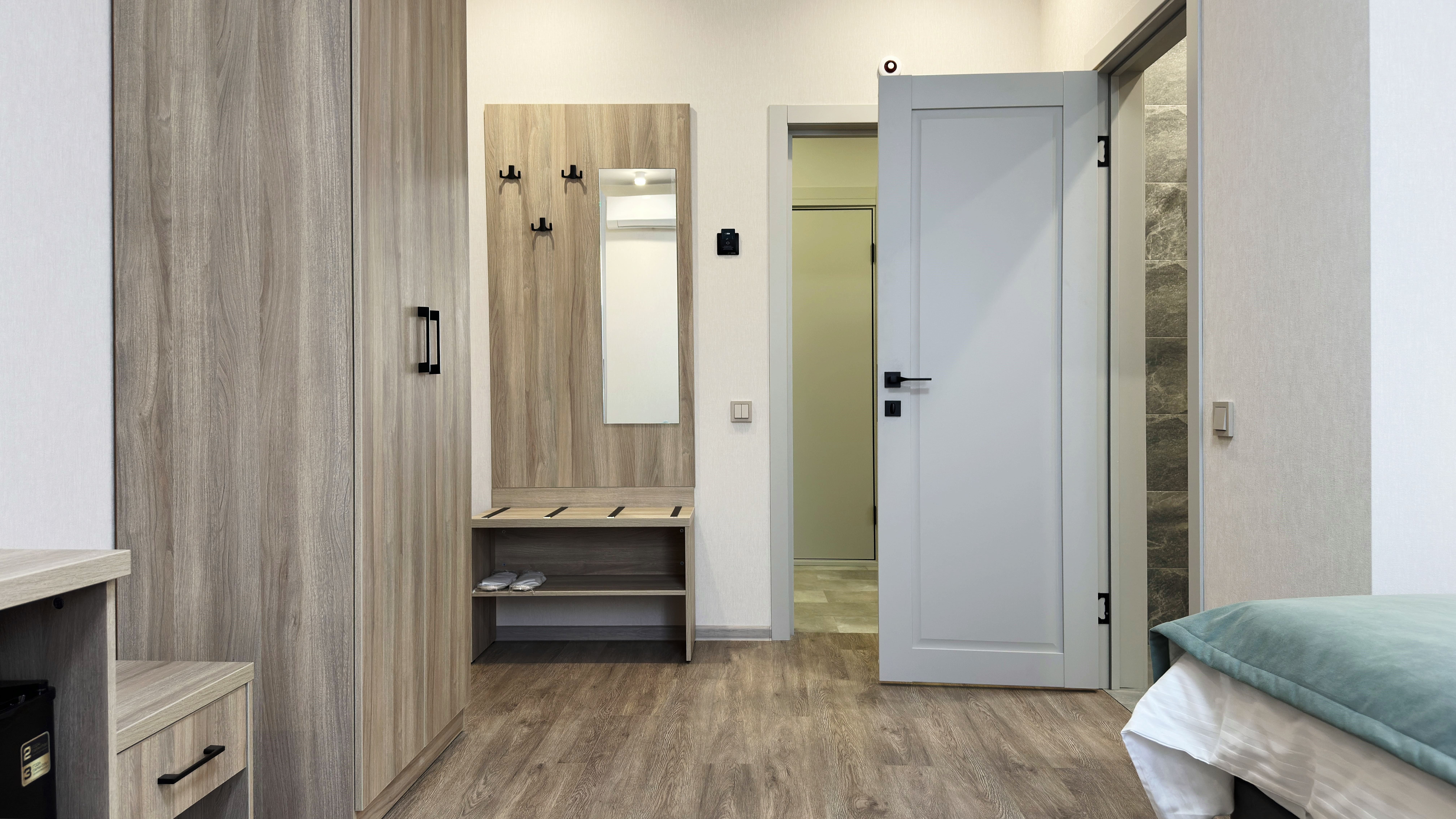 Улучшенный двухместный номер с 2 отдельными кроватями