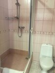 Cемейный номер с собственной ванной комнатой в Акрополь