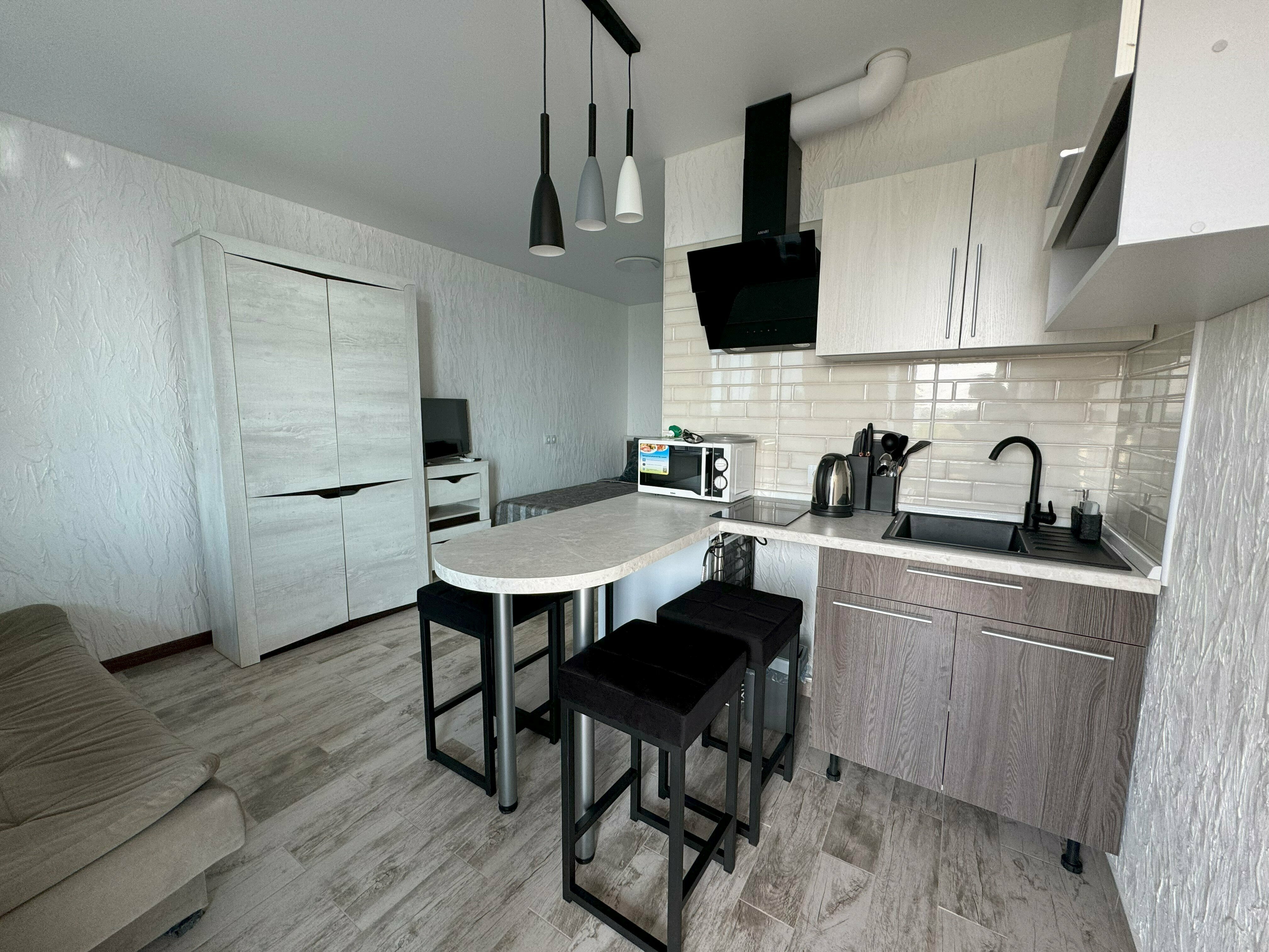 №15 Улучшенная студия до 4-ёх человек