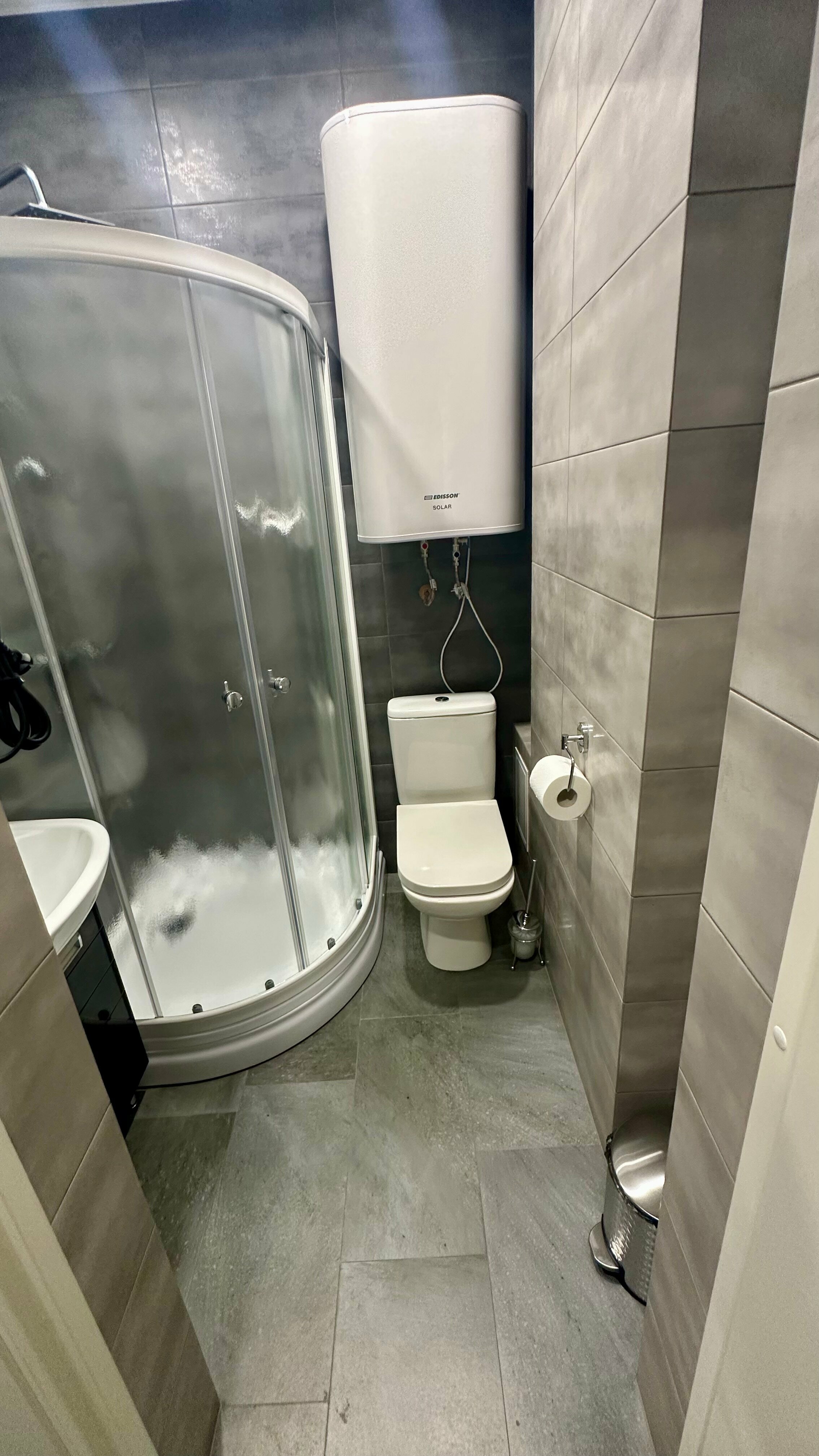 Номер 2 Двухместный номер Стандарт с одной кроватью и собственной ванной комнатой