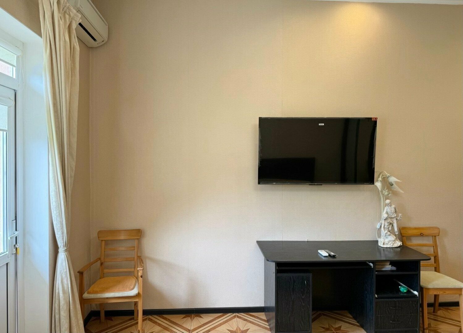 1к2 номер (с кухней на 4 номера)