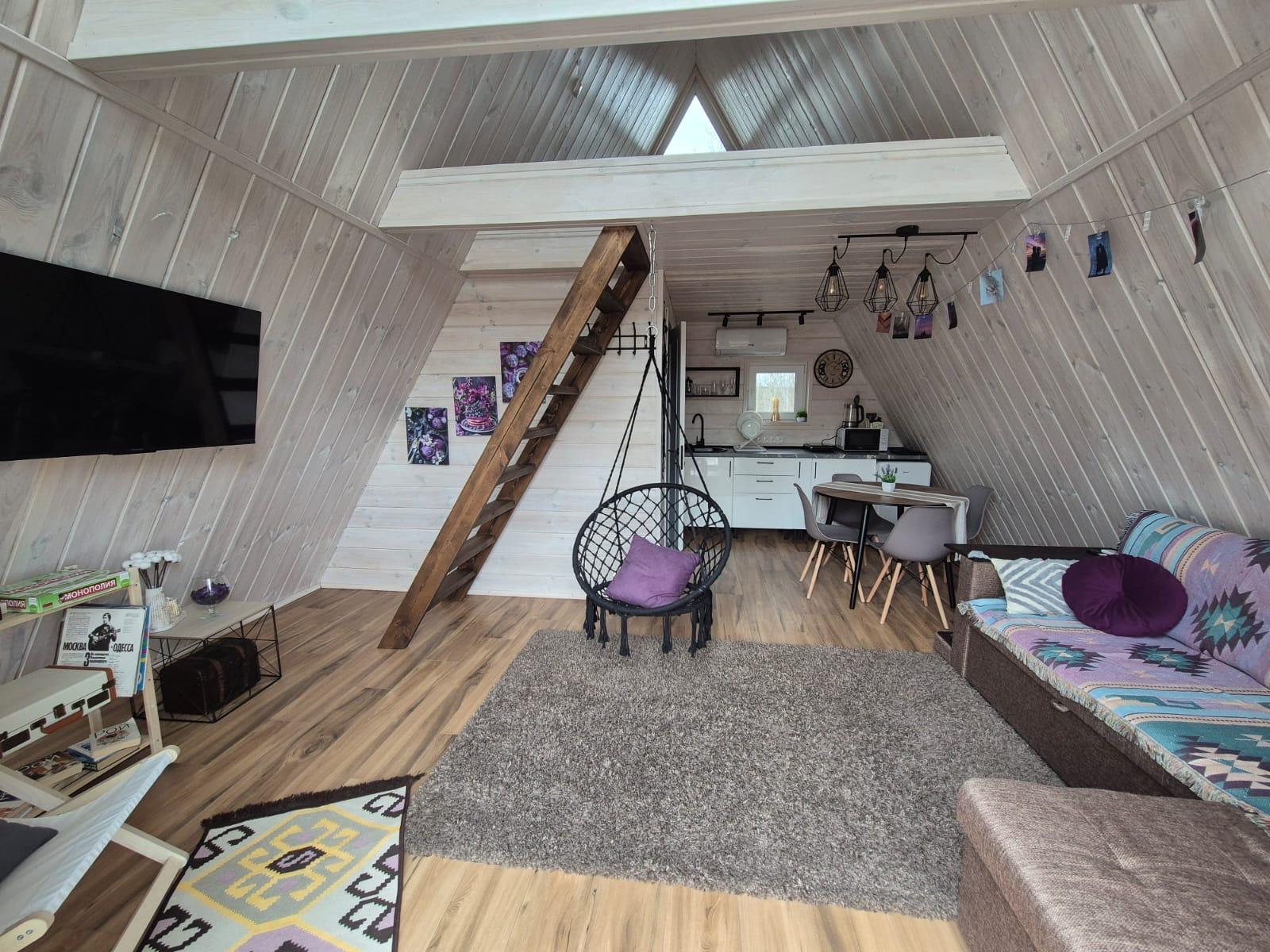 Двухуровневый четырехместный номер