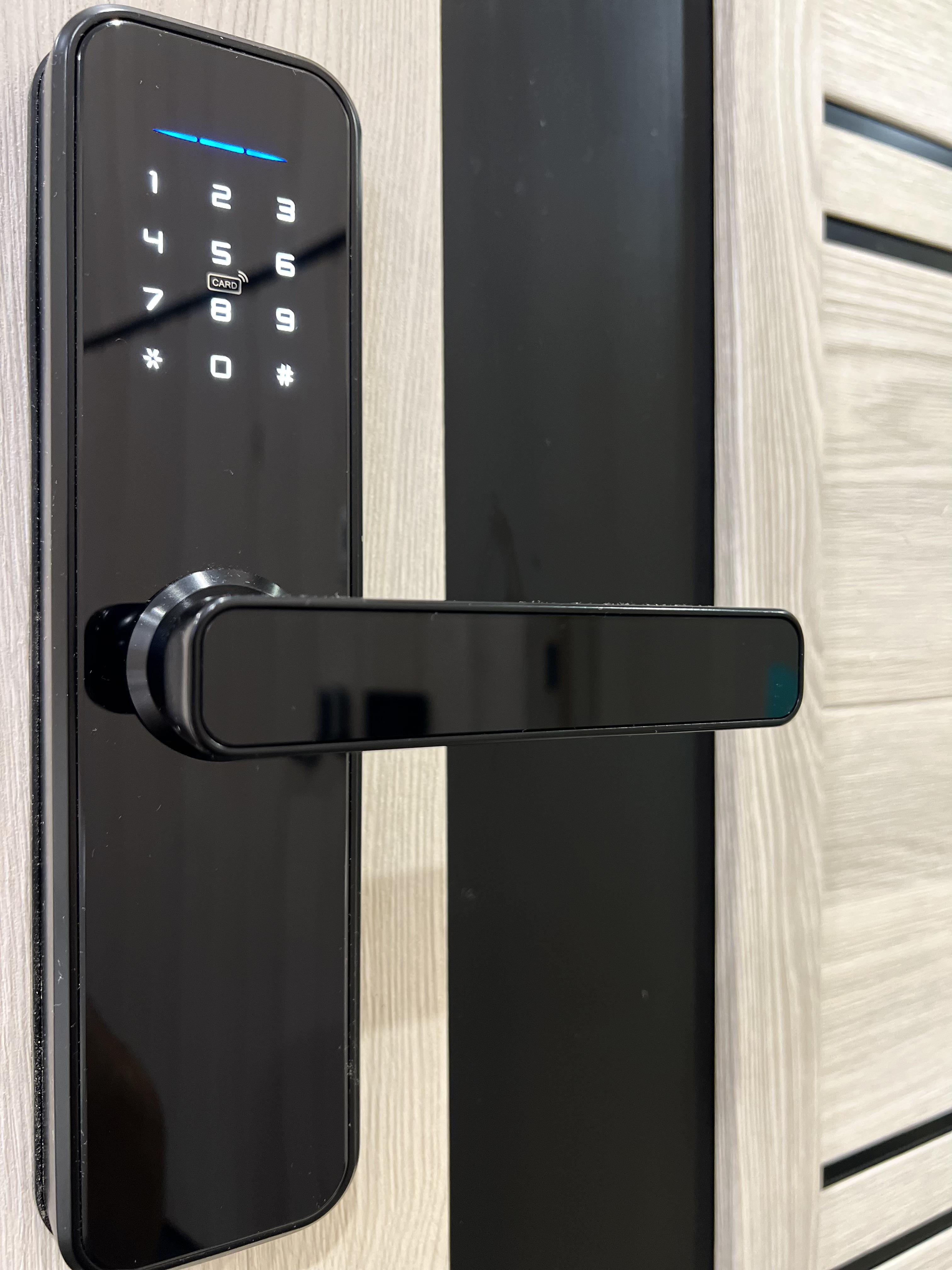 Двухместный номер с 1 кроватью или 2 отдельными кроватями и общей ванной комнатой