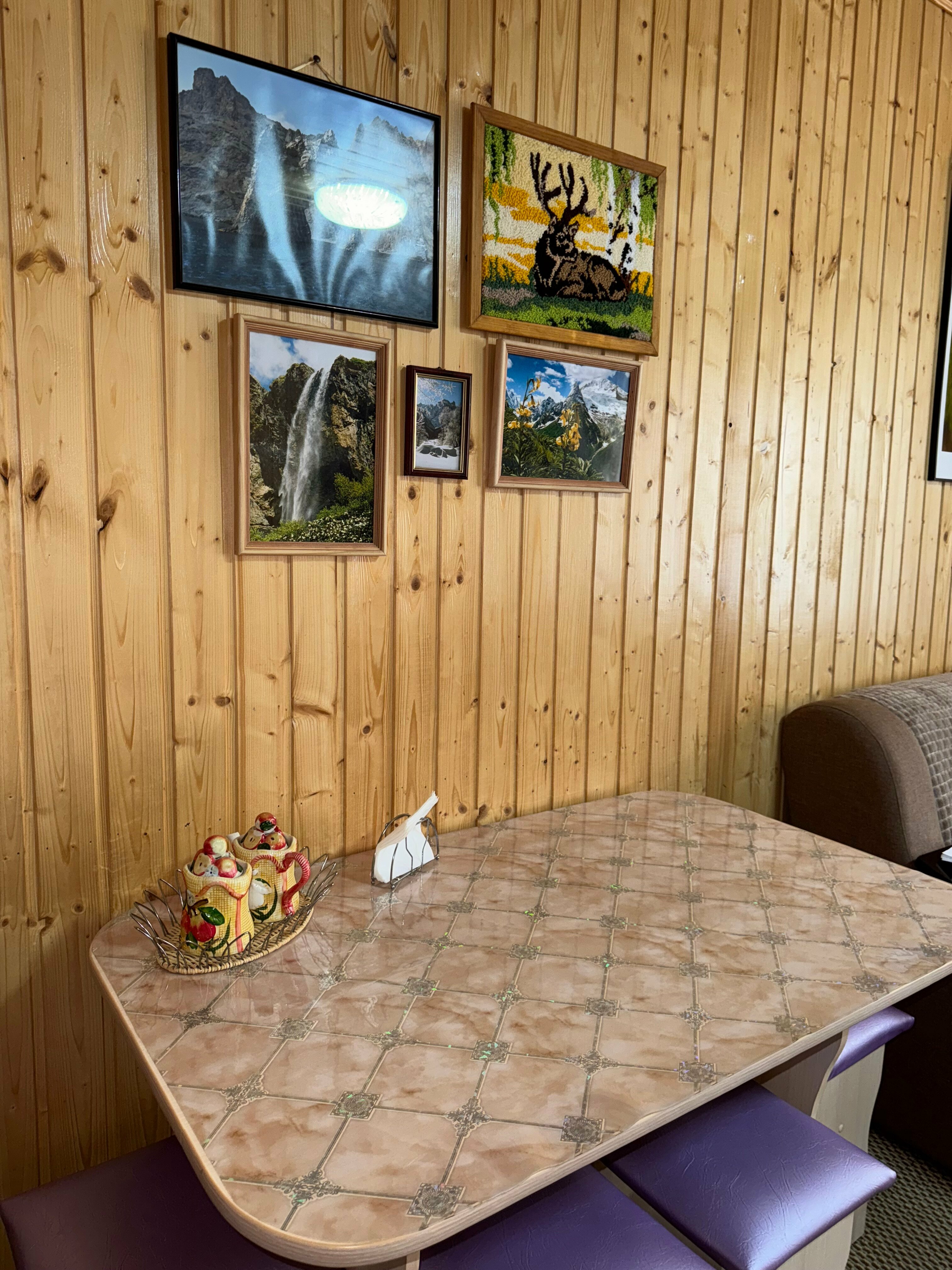 Cемейный номер с собственной ванной комнатой