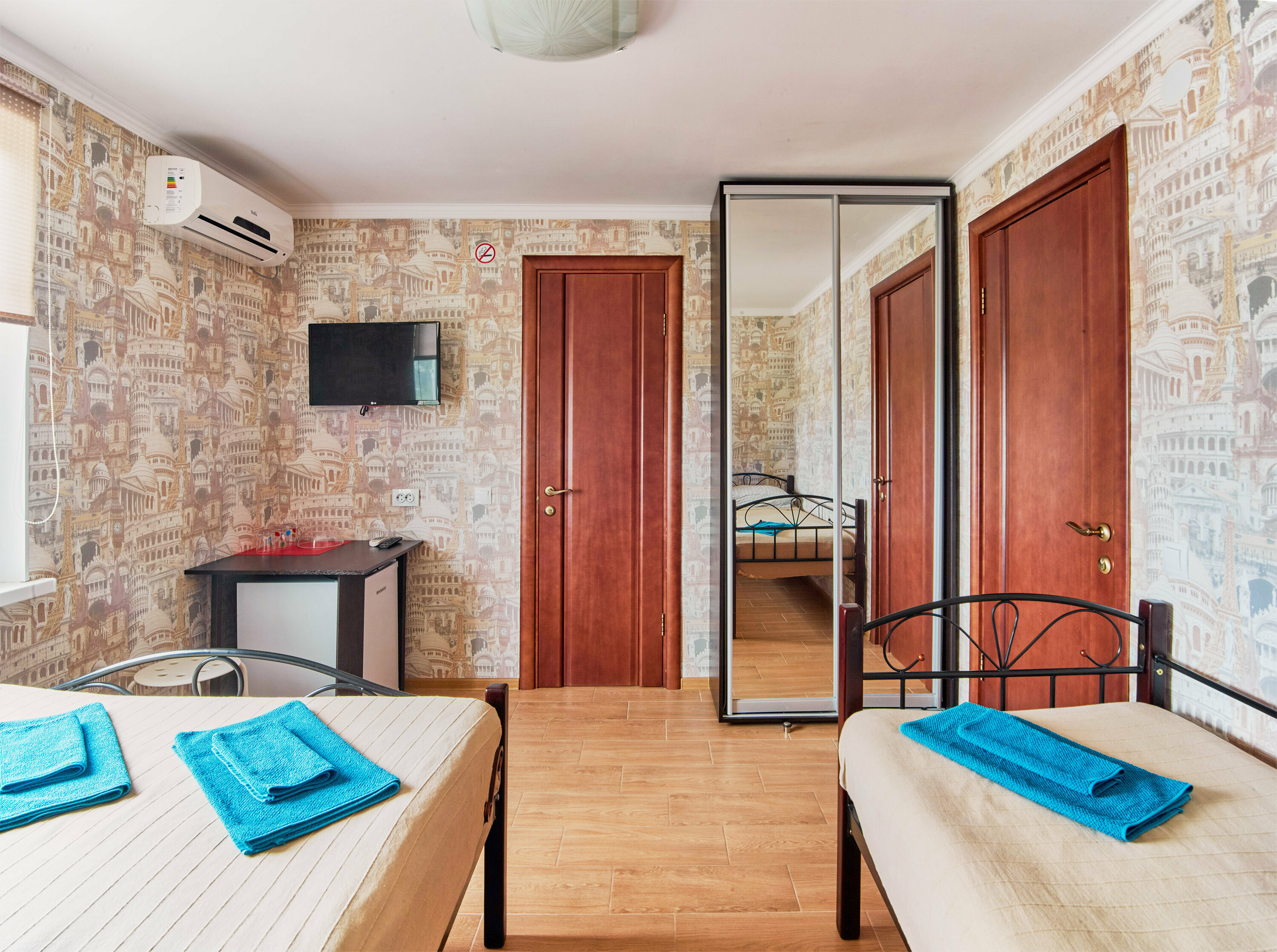 Стандартный трехместный номер