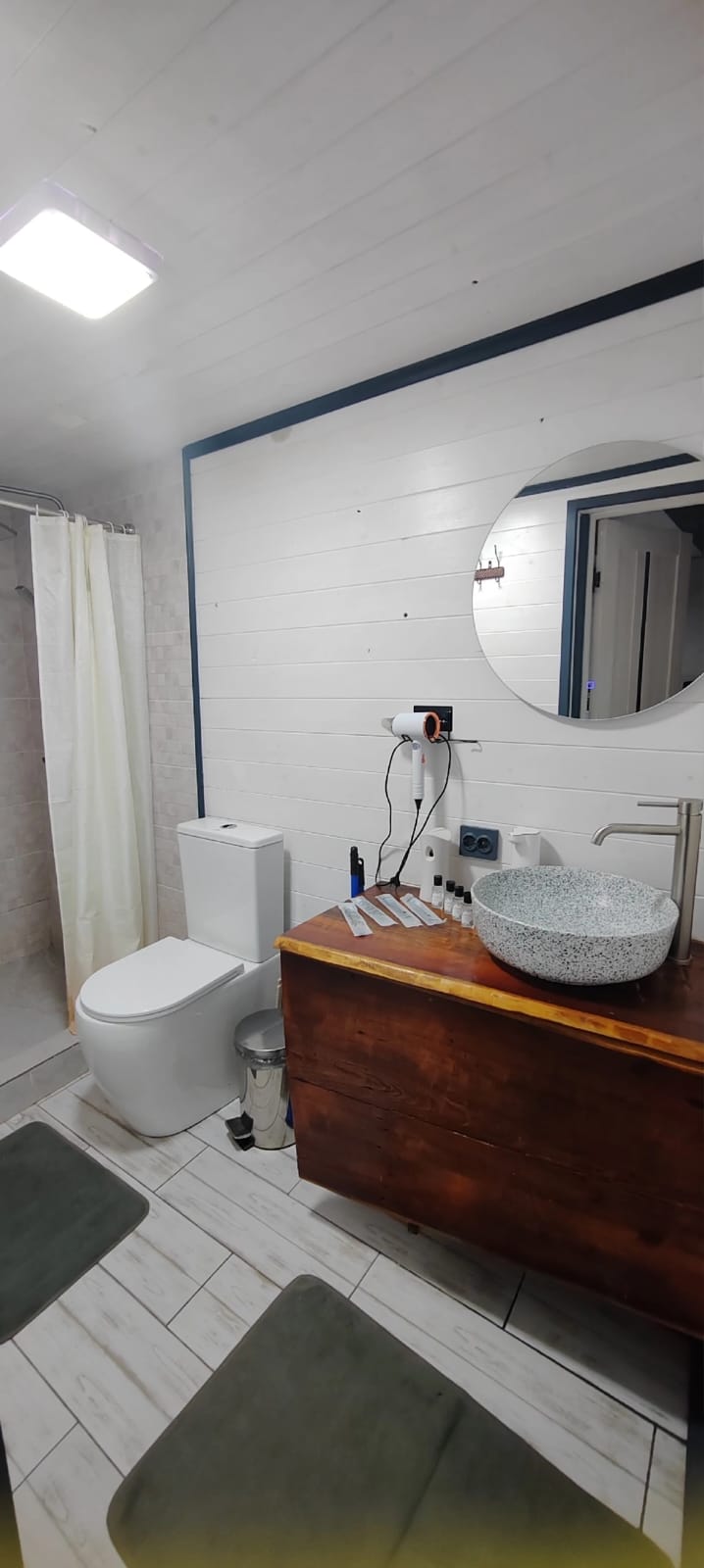 Дом с собственным бассейном