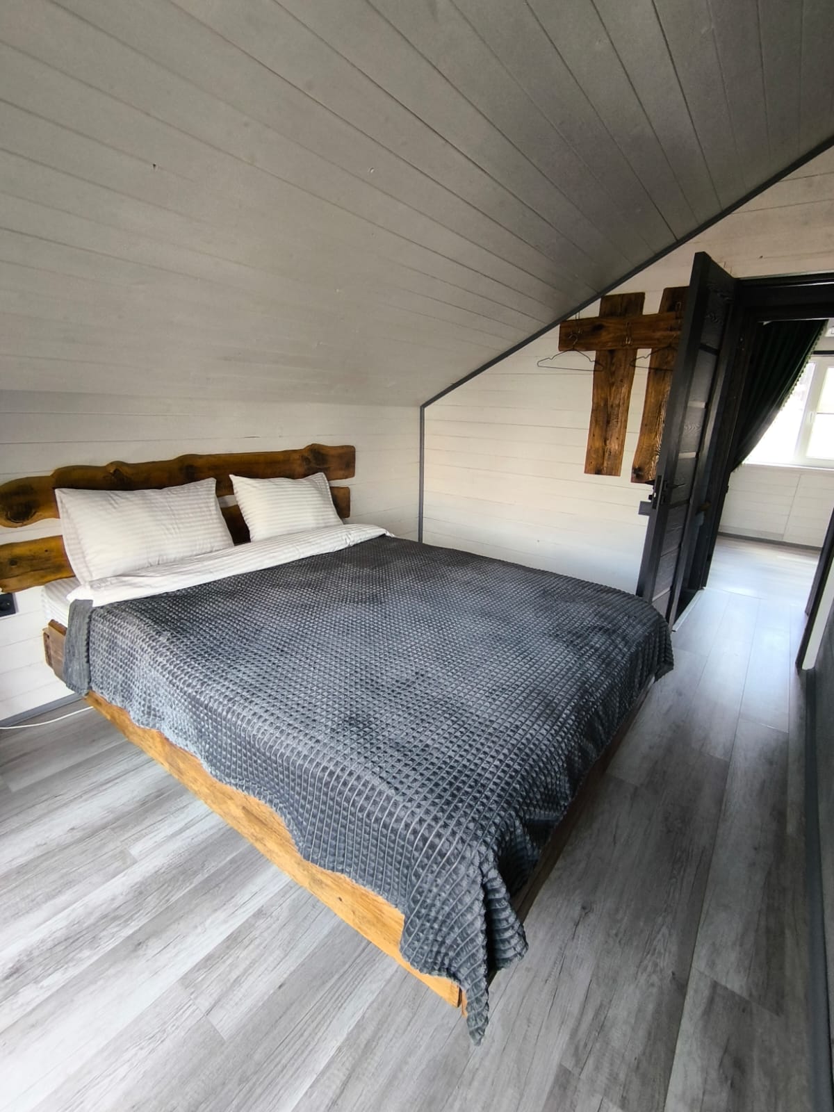 Коттедж с собственным бассейном